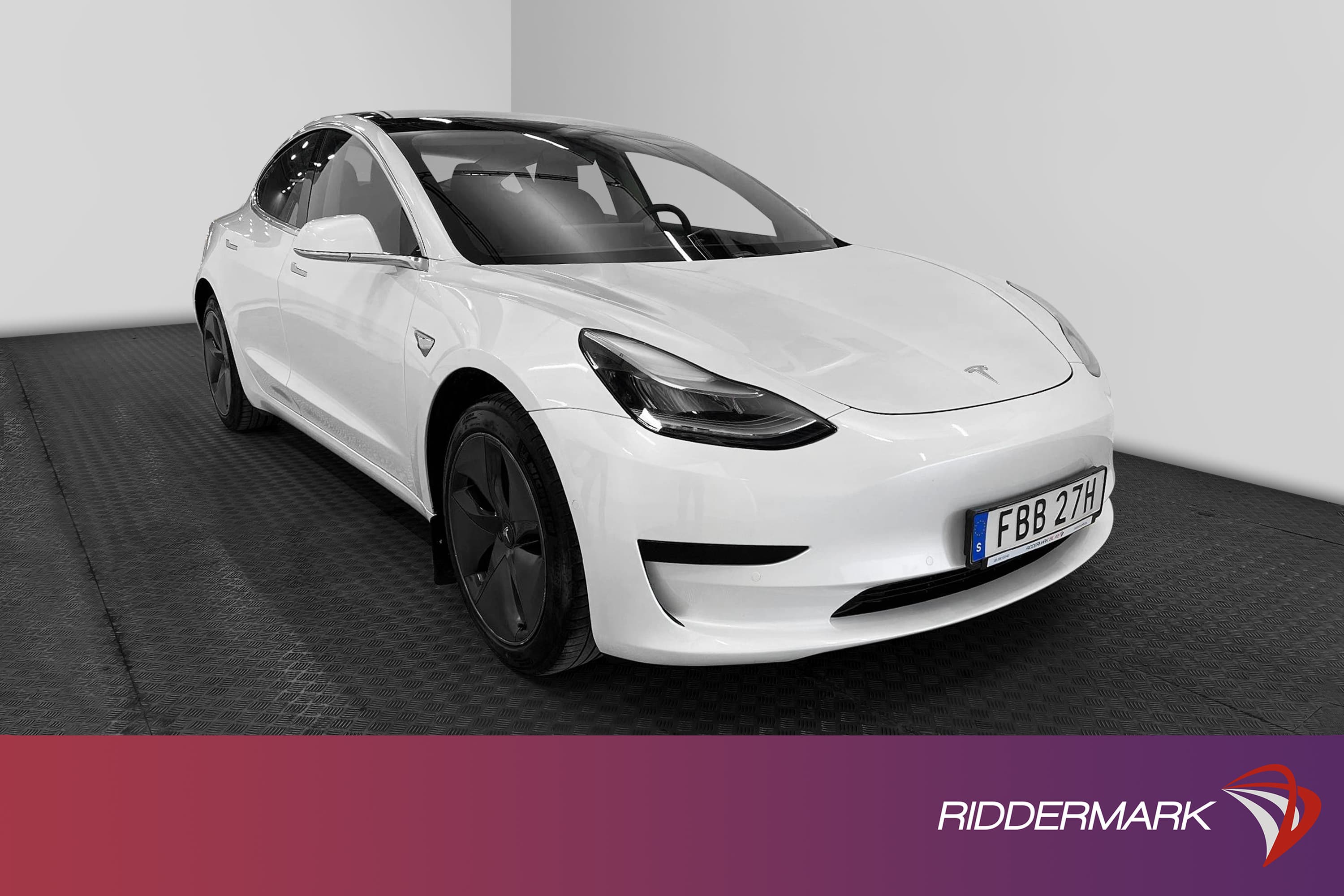 Tesla Model 3 Starnadrd Range Plus 258hk