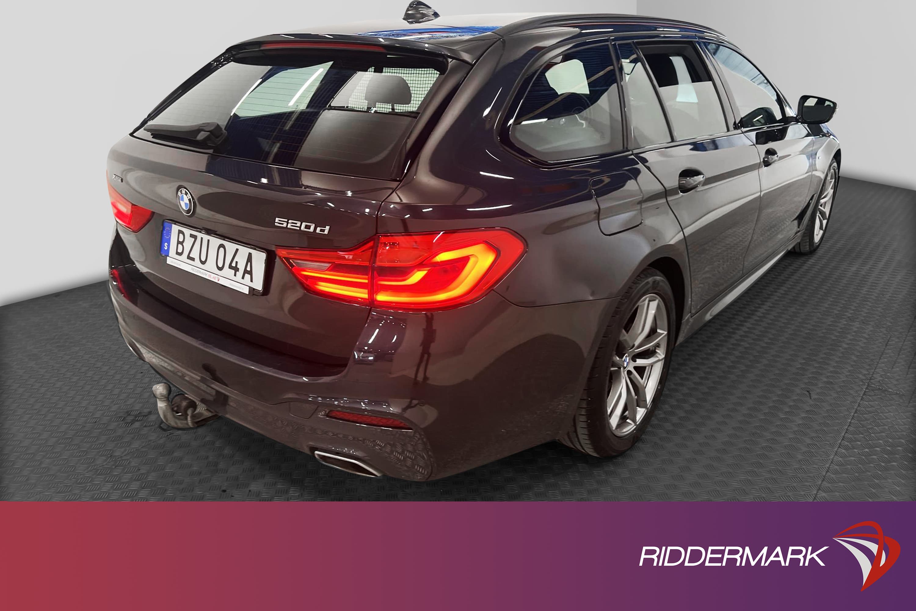 BMW 520d xDrive 190hk M Sport 1 Bruk MOMS Navi Drag D-Värm