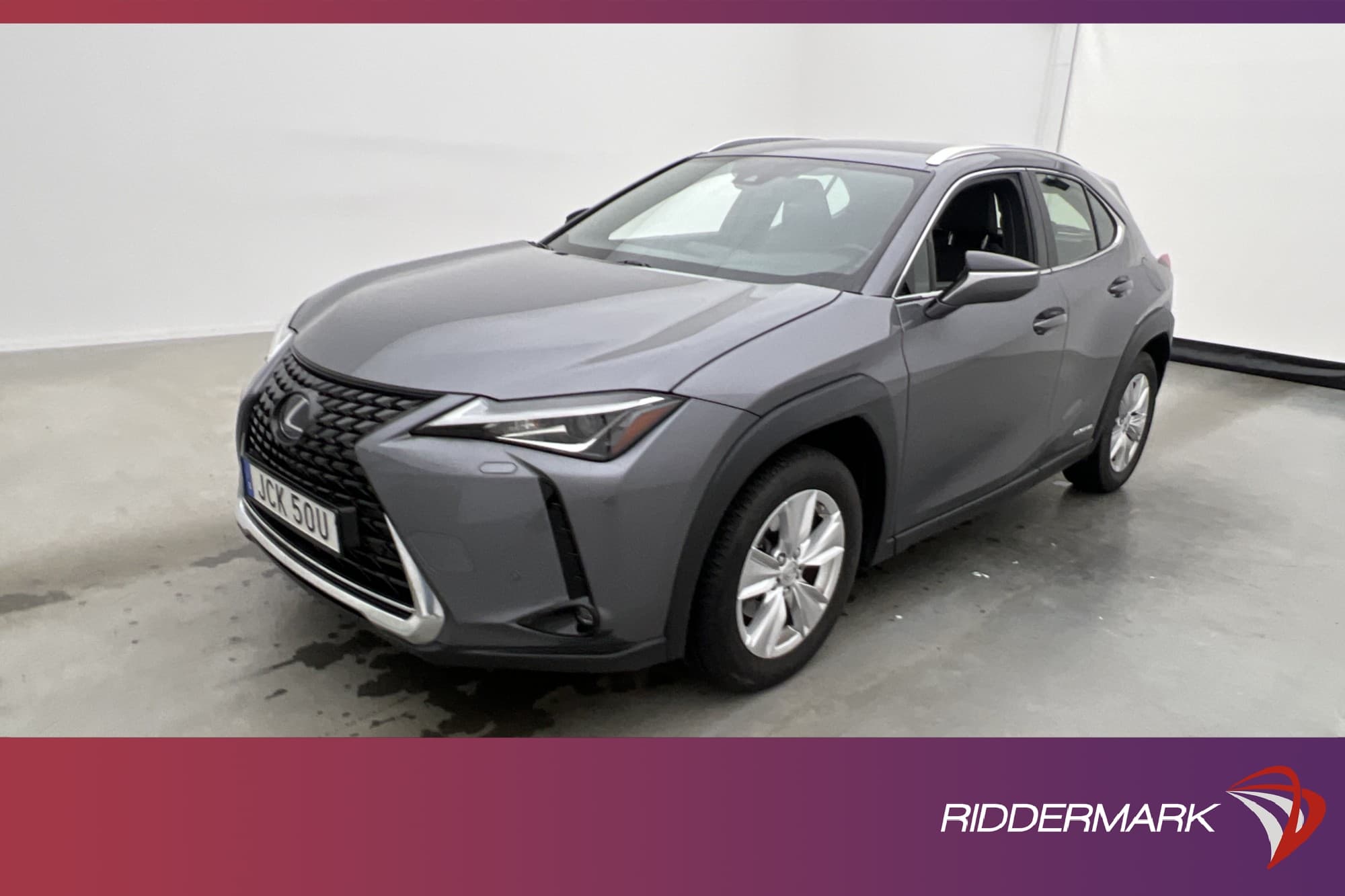 Lexus UX 250h 184hk