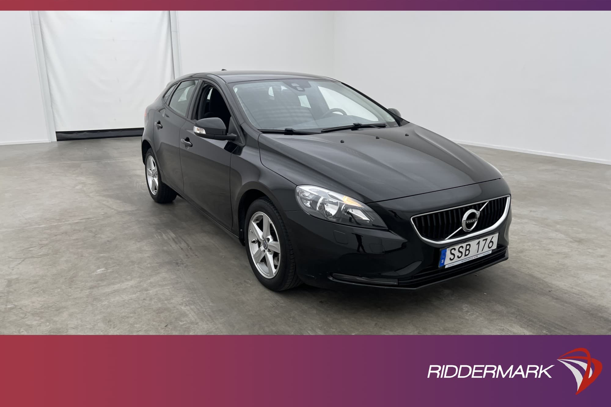 Volvo V40 T2