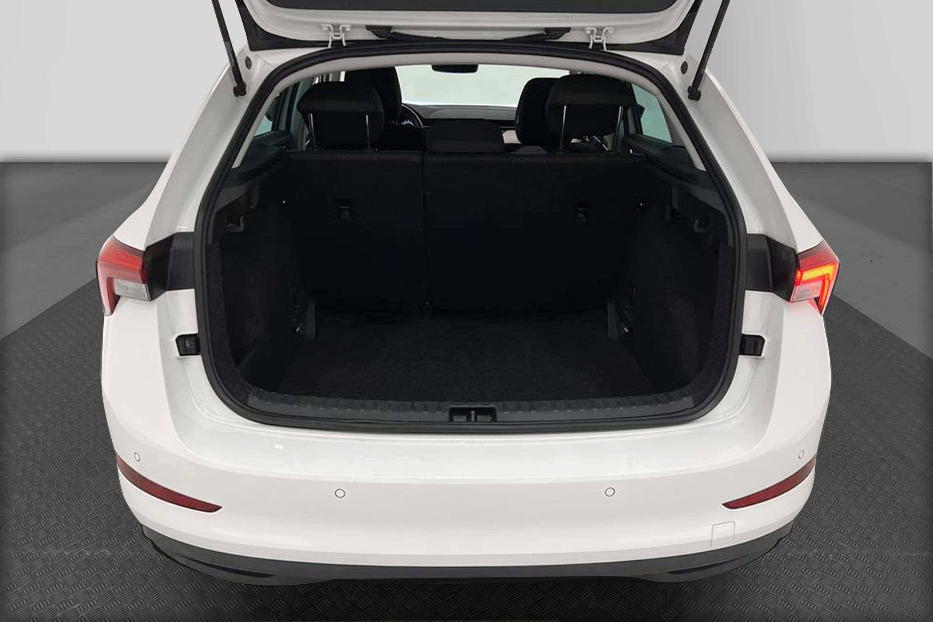 Skoda Scala 1.0 TSI DSG 115hk Sensorer Carplay/Auto En-bruk