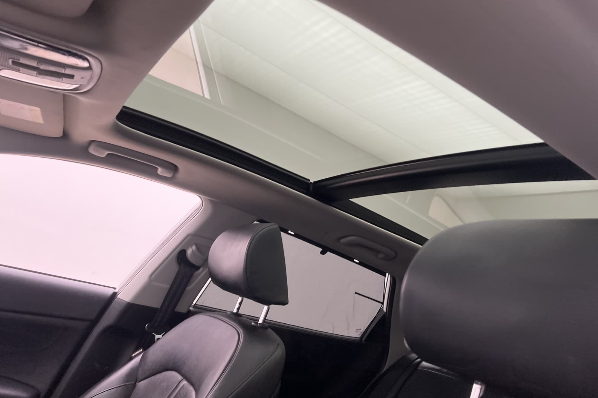 Kia Optima Sport Wagon Plug-In Plus 2 Pano H/K Skinn Drag