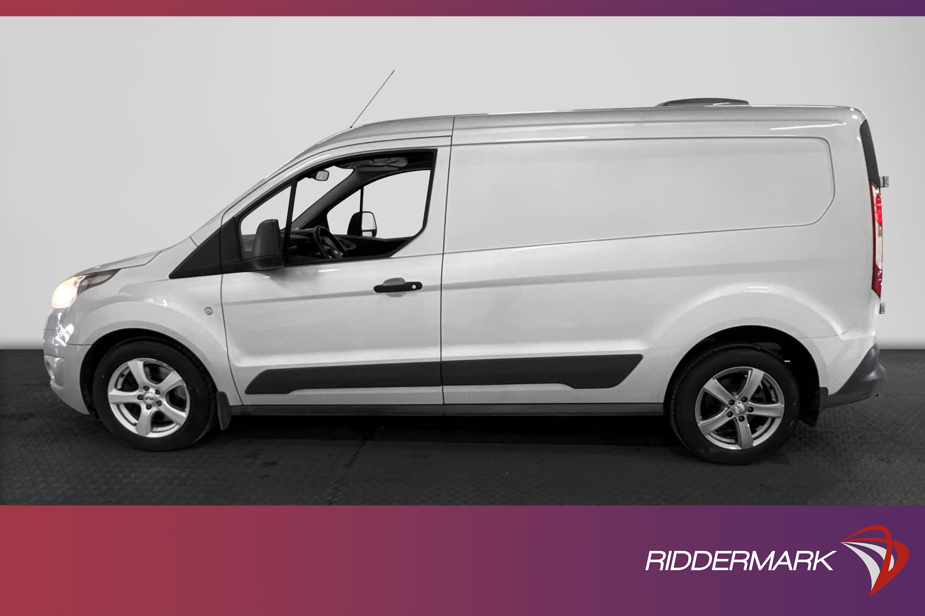 Ford Transit Connect LWB 1.6TDCi Värmare Dragkrok B-Kamera