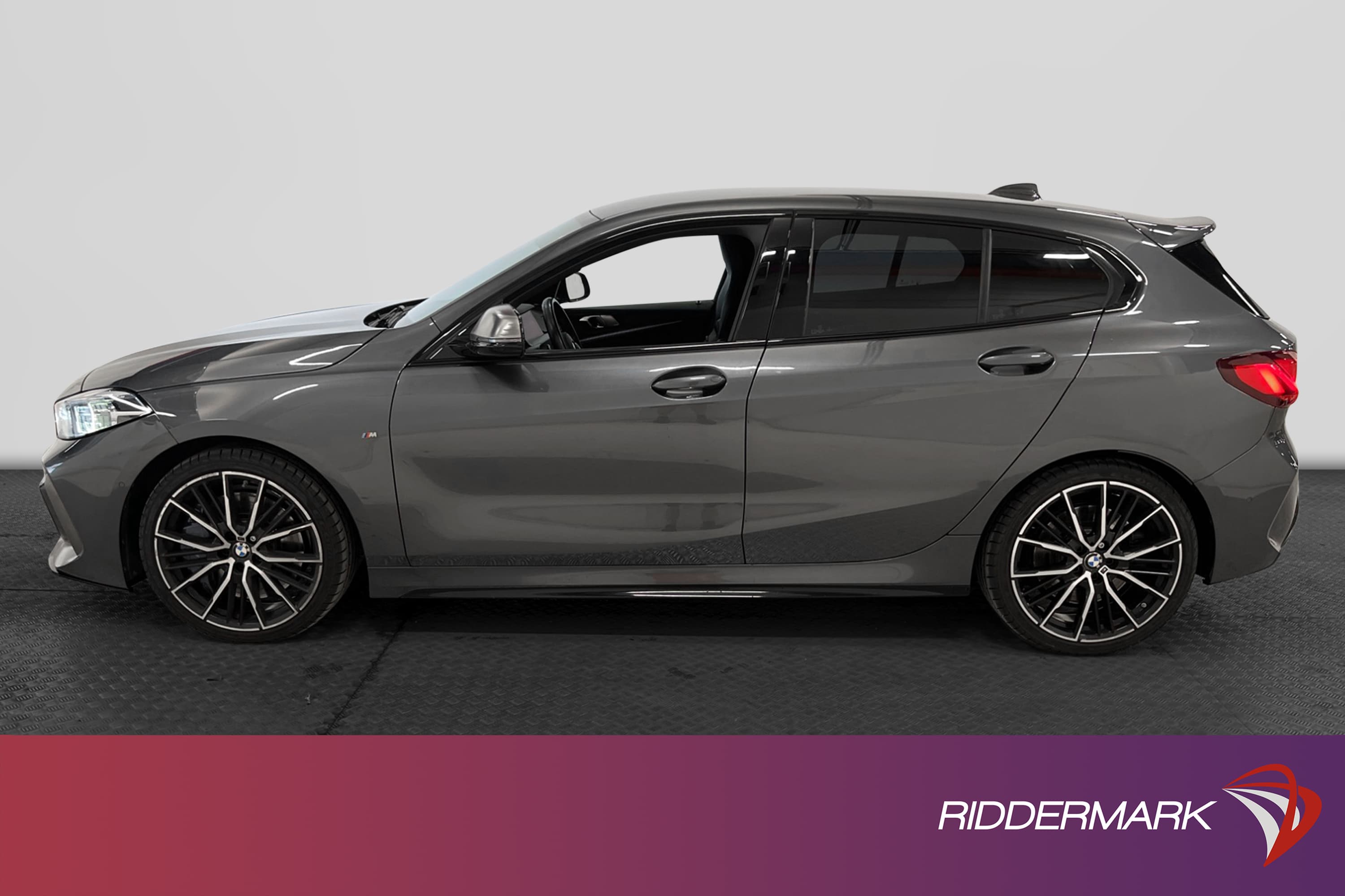 BMW M135i xDrive 306hk