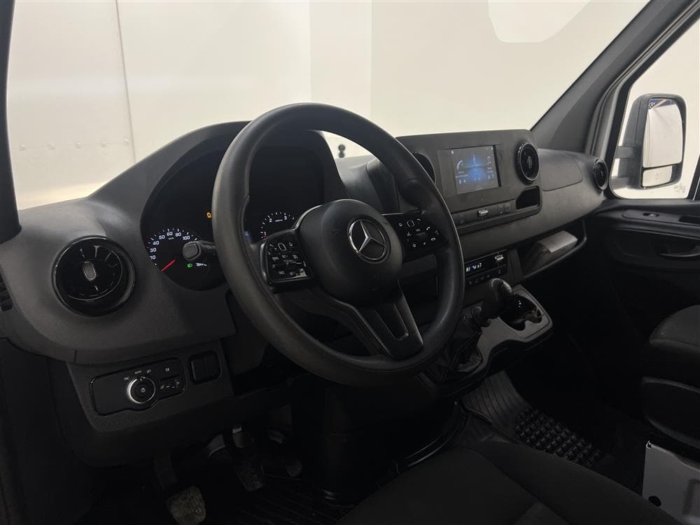 Mercedes-Benz Sprinter 316 Volymskåp Sidodörr Värmare Moms 