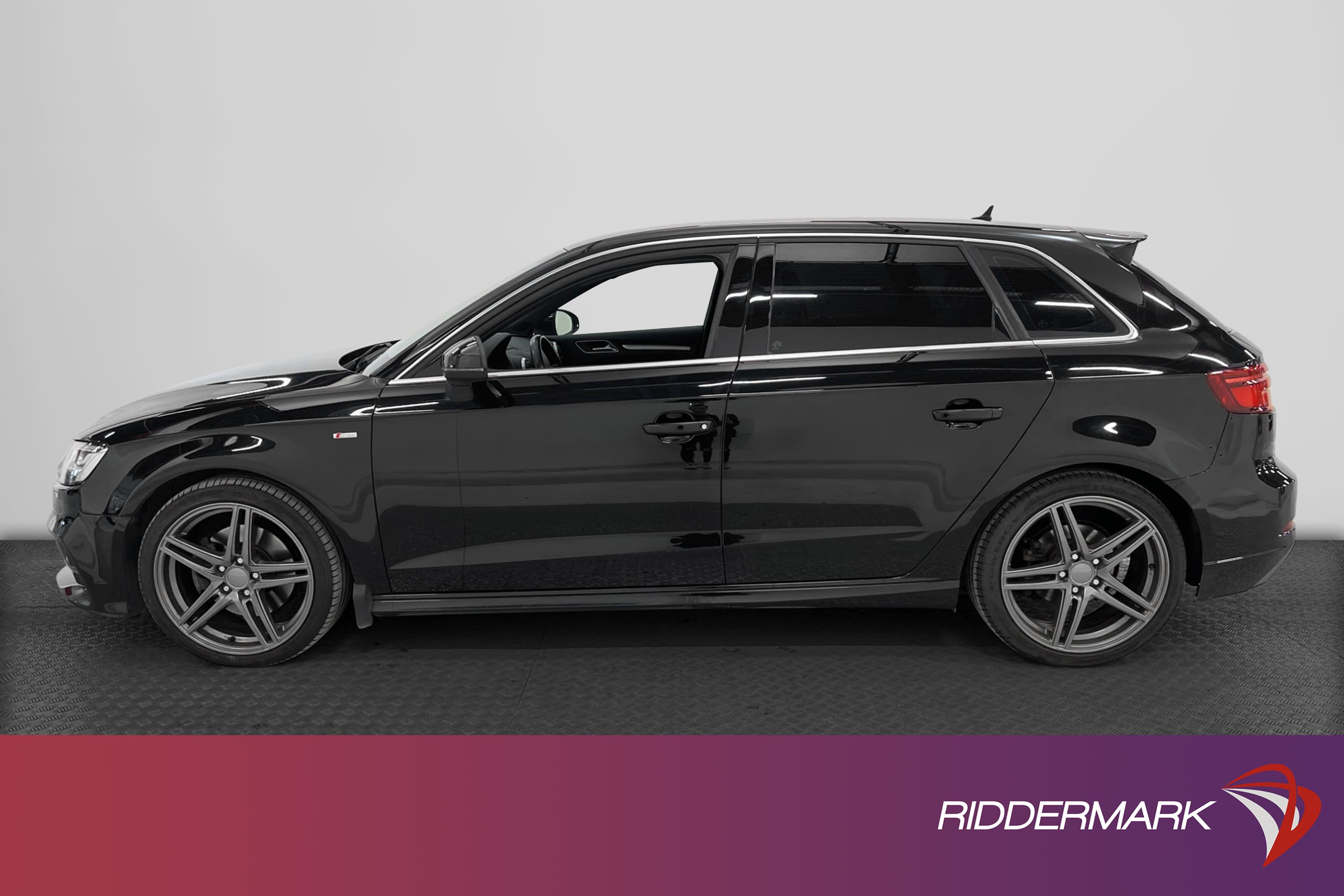 Audi A3 2.0 TFSI 190hk Quattro S-Line