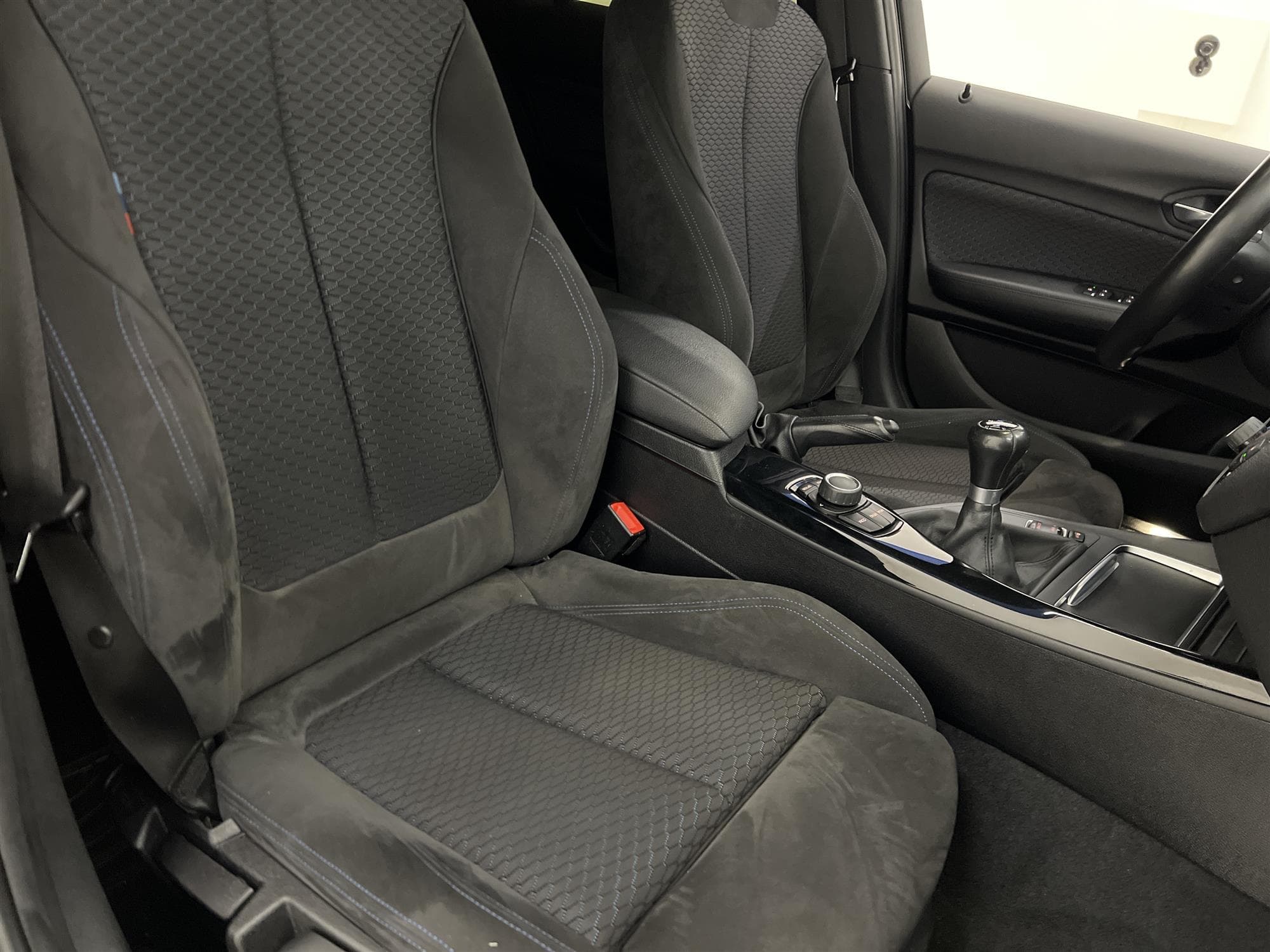 BMW 118i 136hk M Sport LED PDC Nyservad 0,53L/mil 