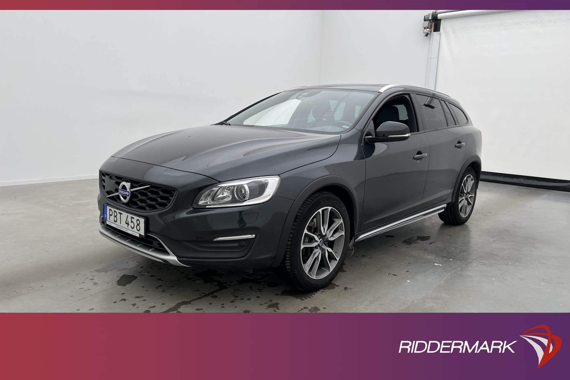 Volvo V60 Cross Country D4 AWD 220hk