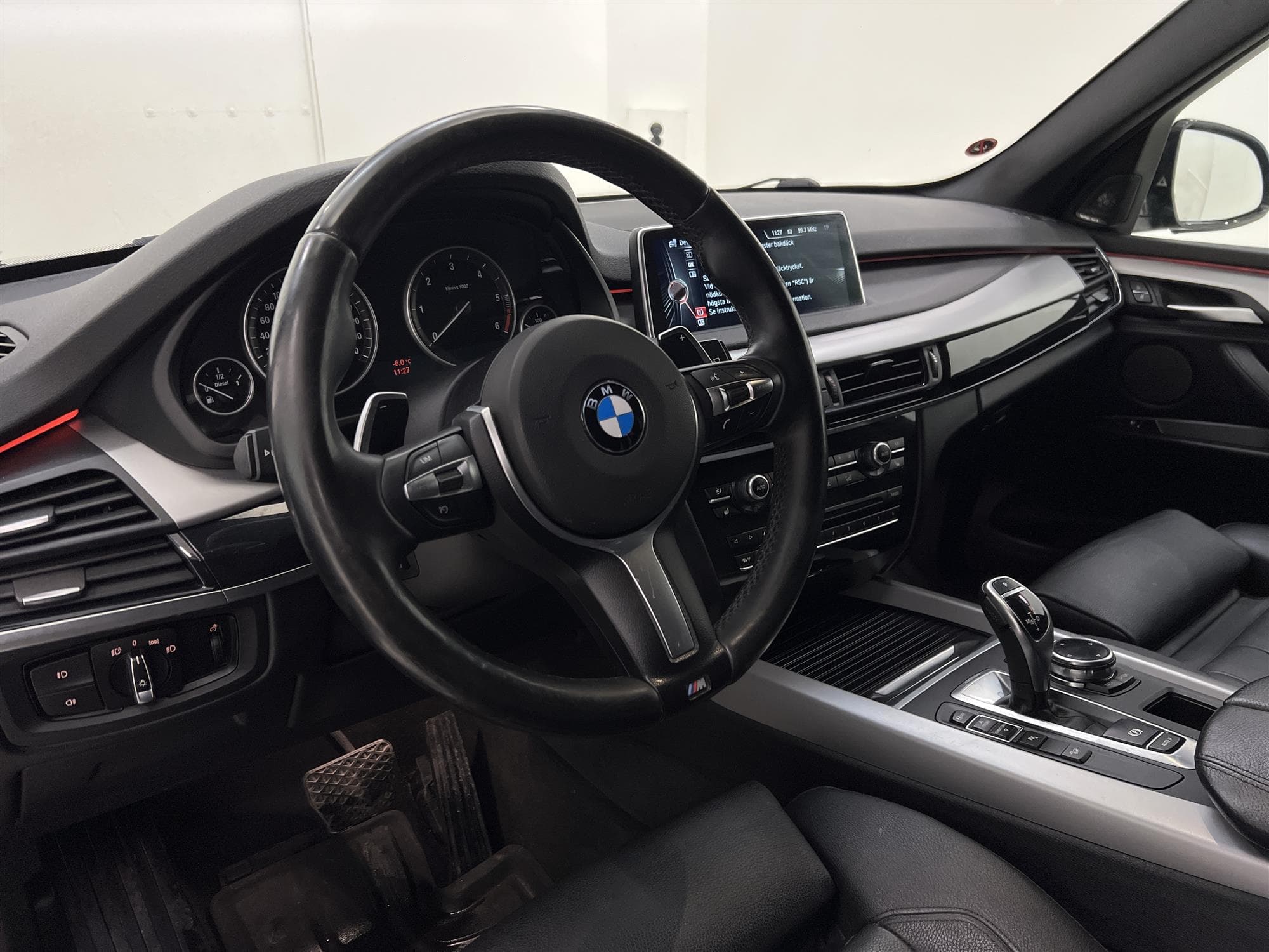 BMW X5 xDrive30d Steptronic 258hk Navi H/K Dragrok D-Värm