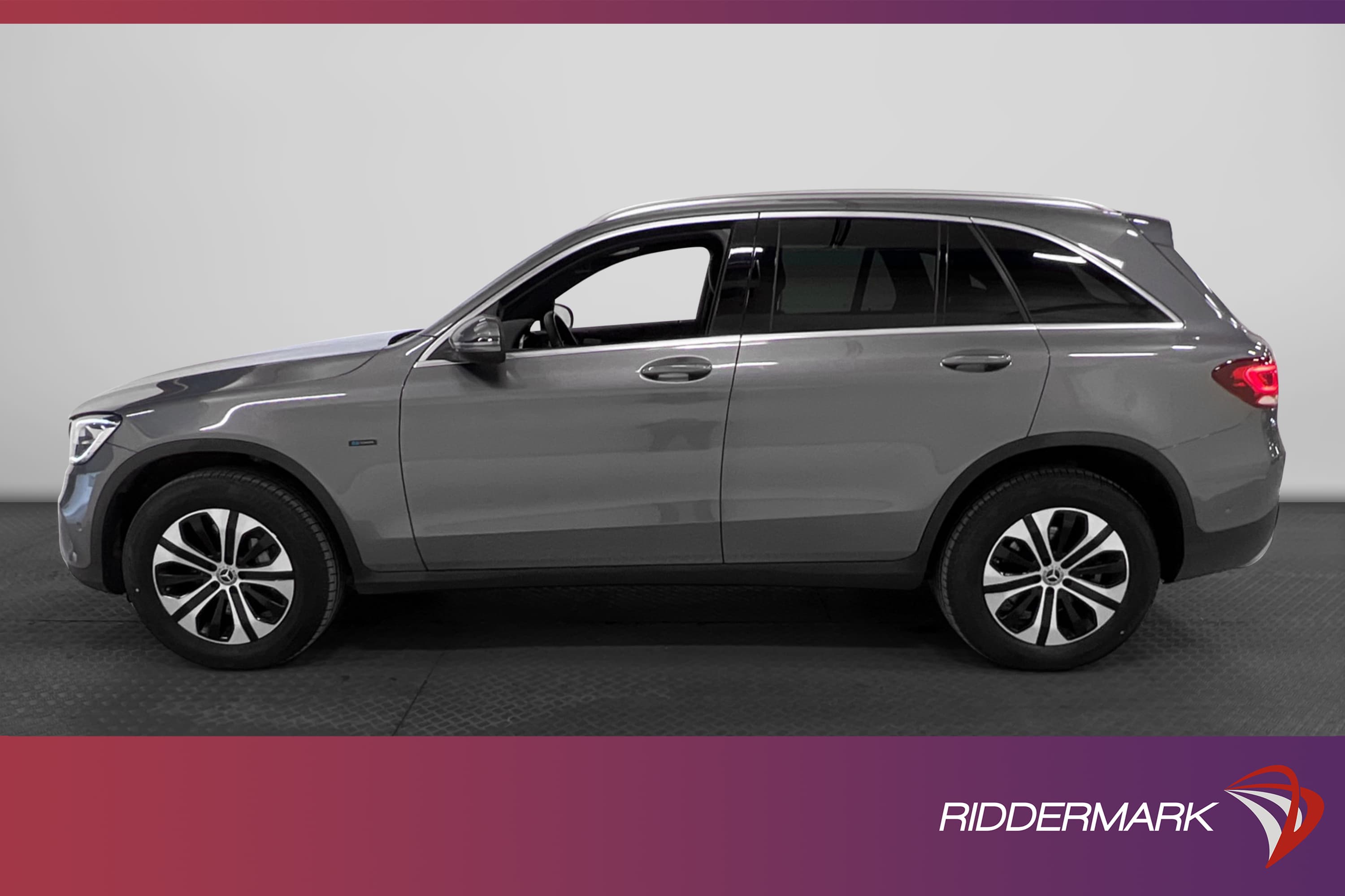 Mercedes-Benz GLC 300 e 4MATIC 320hk