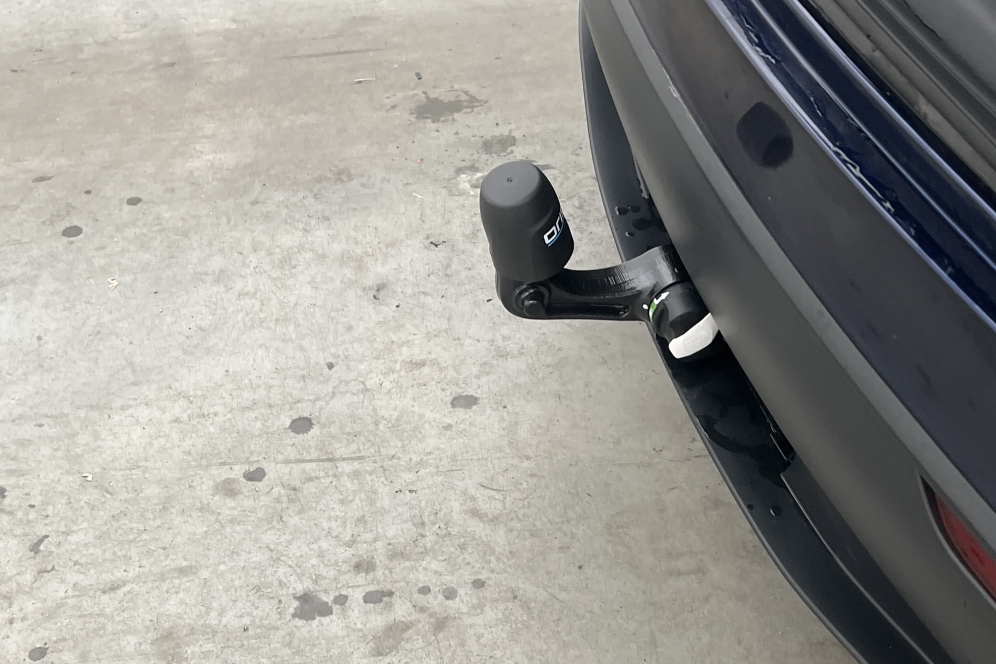 Tesla Model Y Long Range AWD Dragkrok En-brukare Autopilot