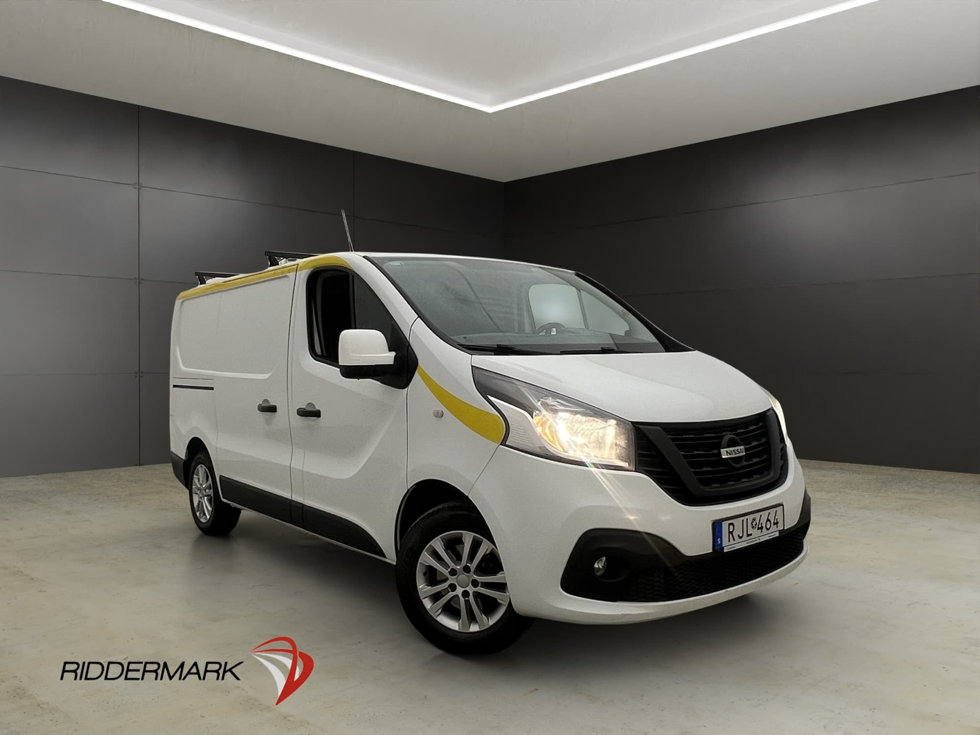 Nissan NV300