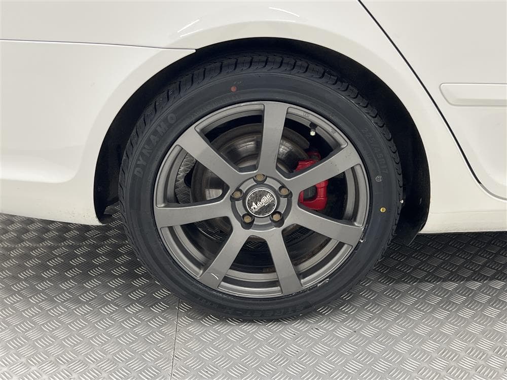 Skoda Octavia II RS 2.0 TSI 200hk Dragkrok Halvskinninteriör