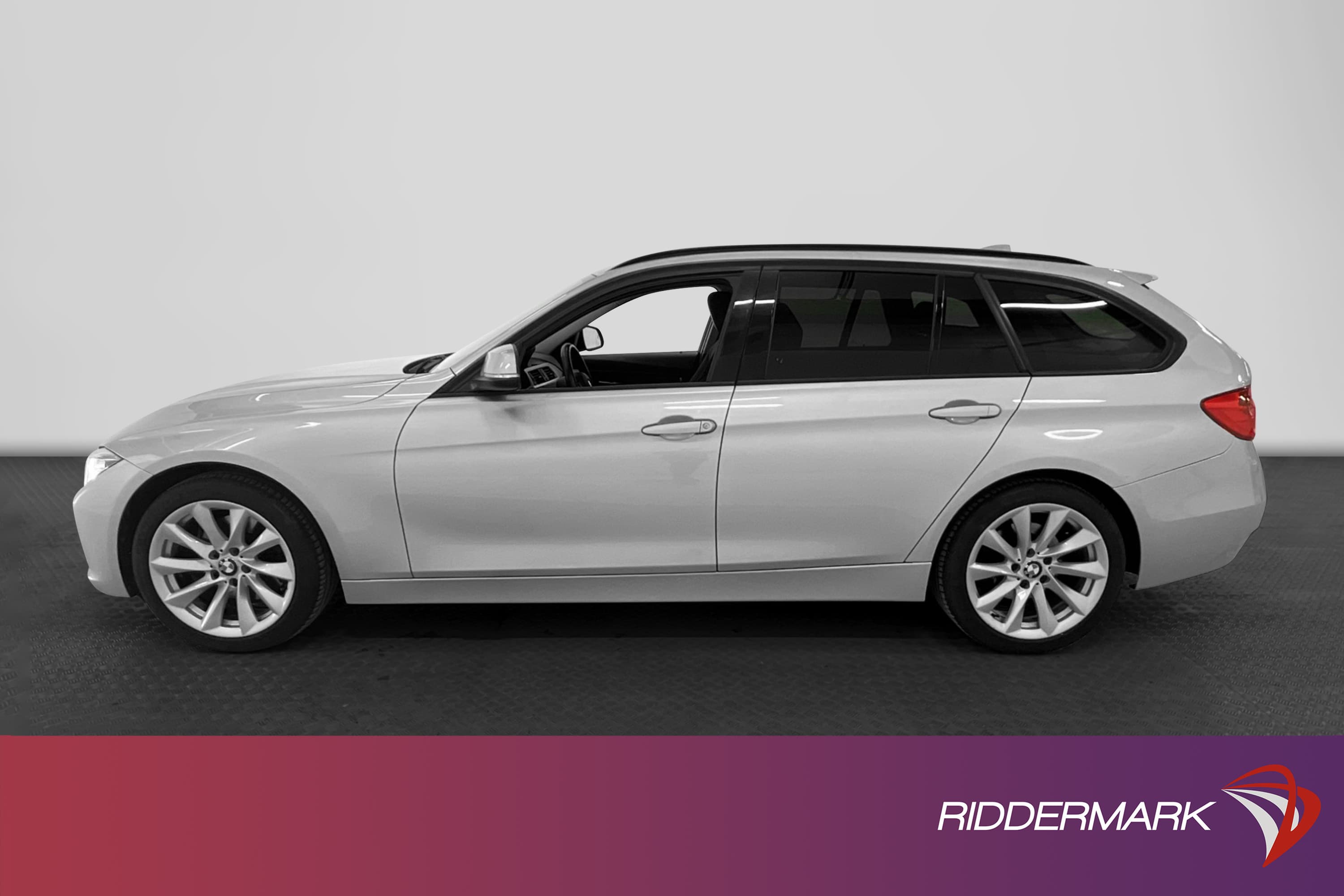 BMW 328 i Touring 245hk Steptronic