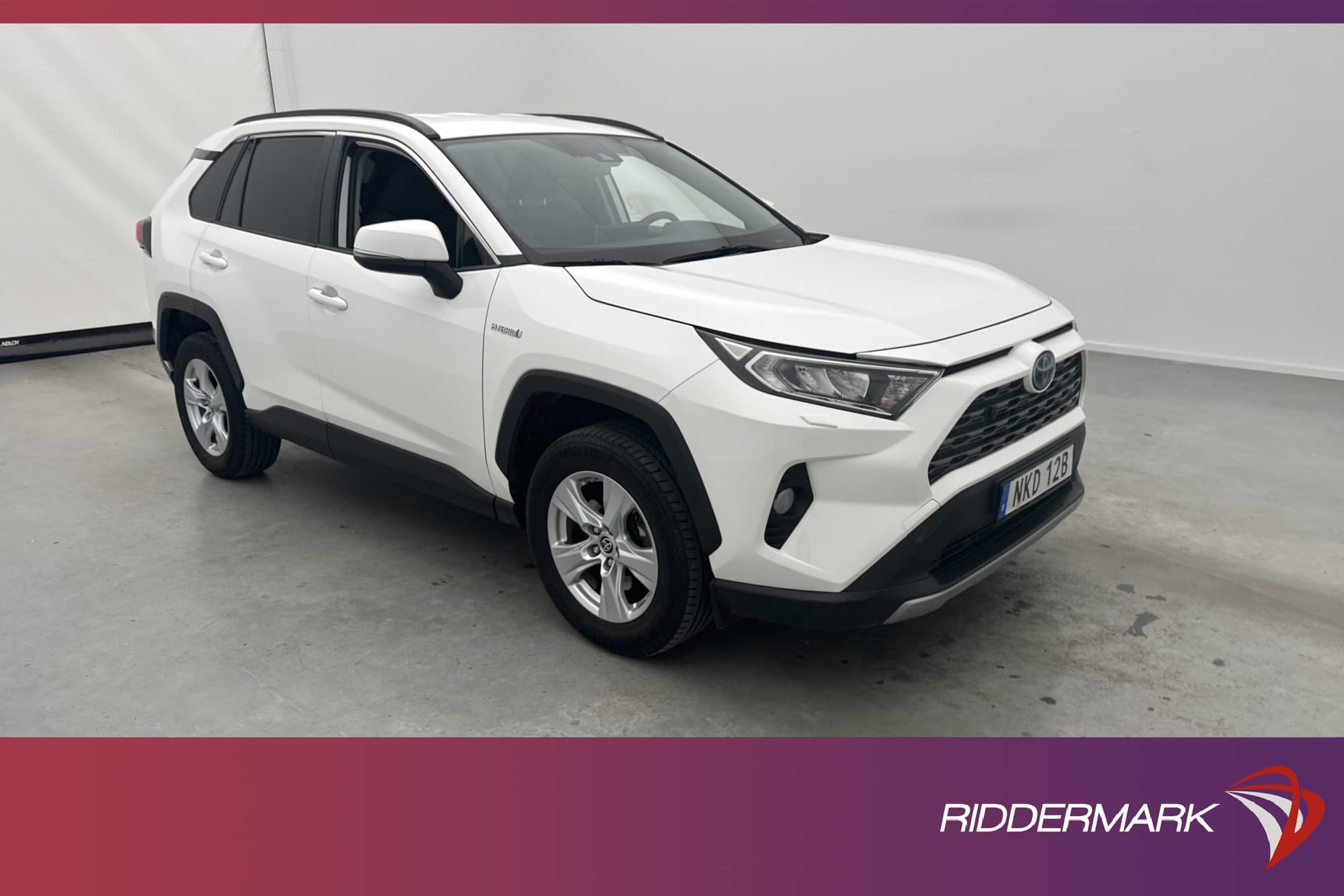 Toyota RAV4 Hybrid AWD-i 222hk