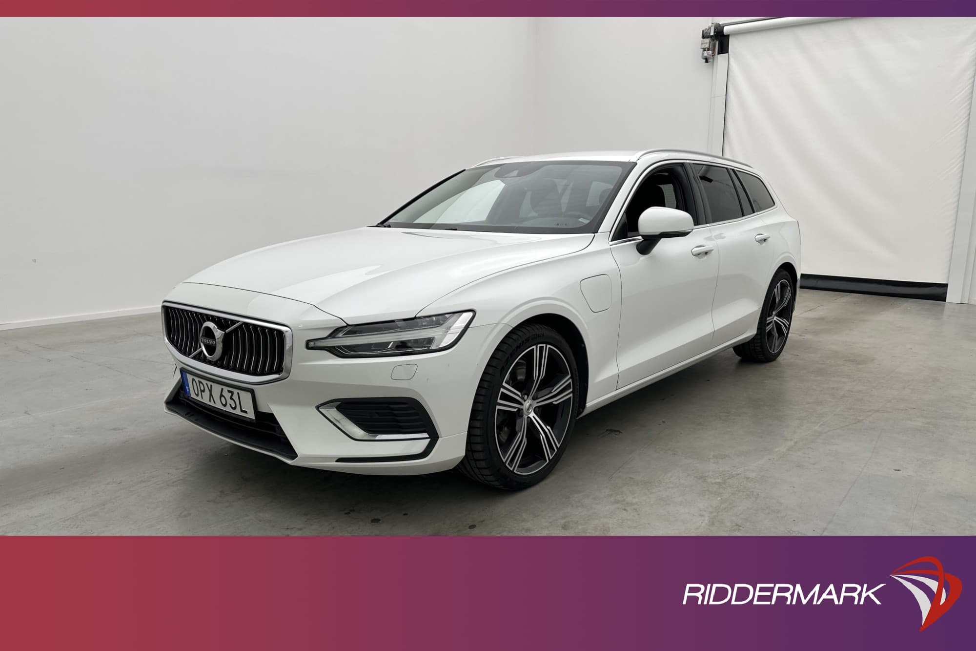 Volvo V60 Recharge T6 AWD