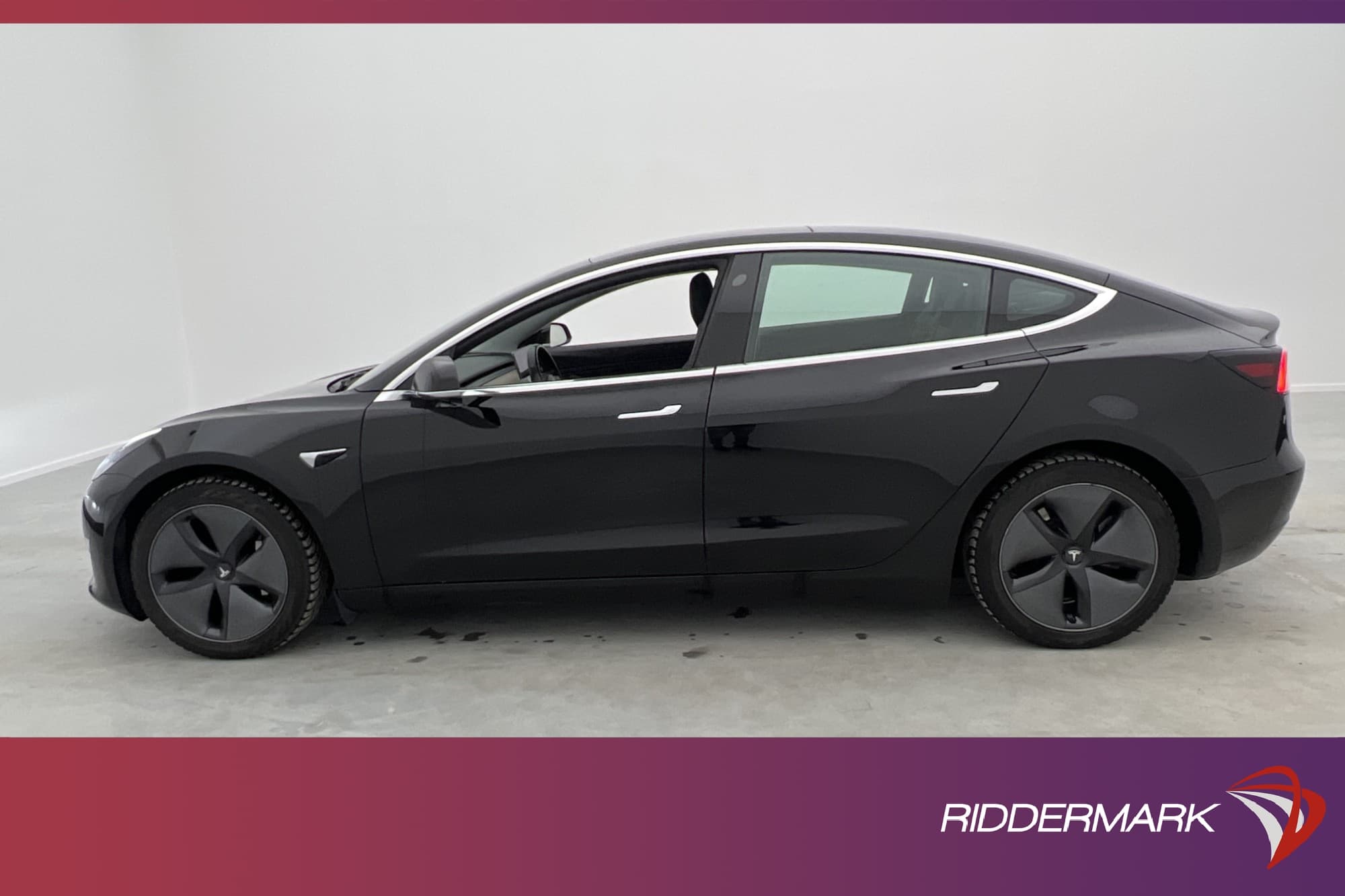 Tesla Model 3 Long Range AWD 440hk