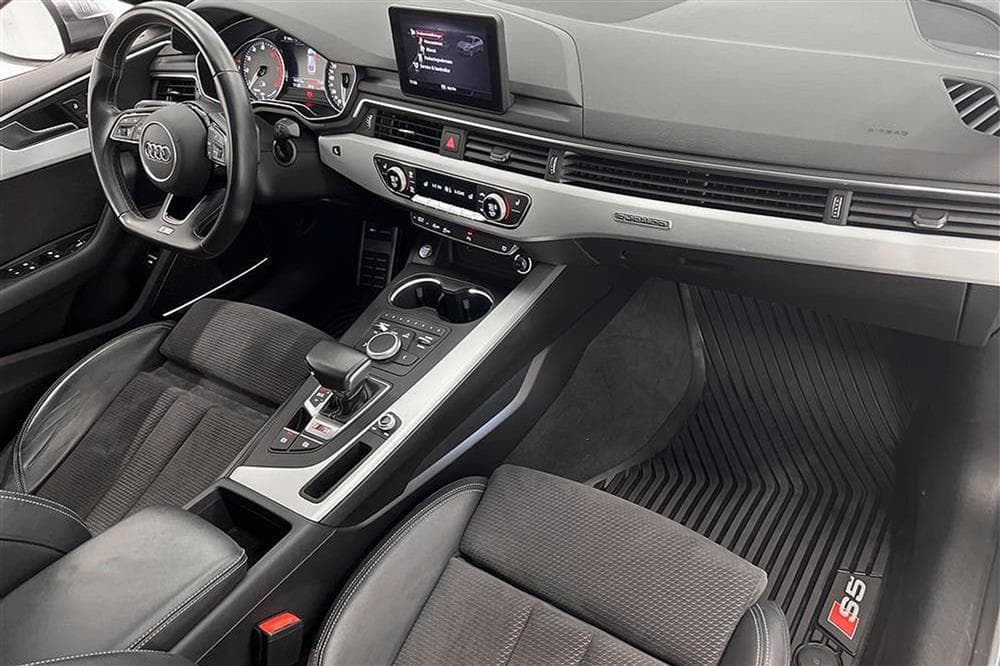 Audi S5 Sportback 3.0 TFSI 354hk Värmare Pano B&O Draginteriör