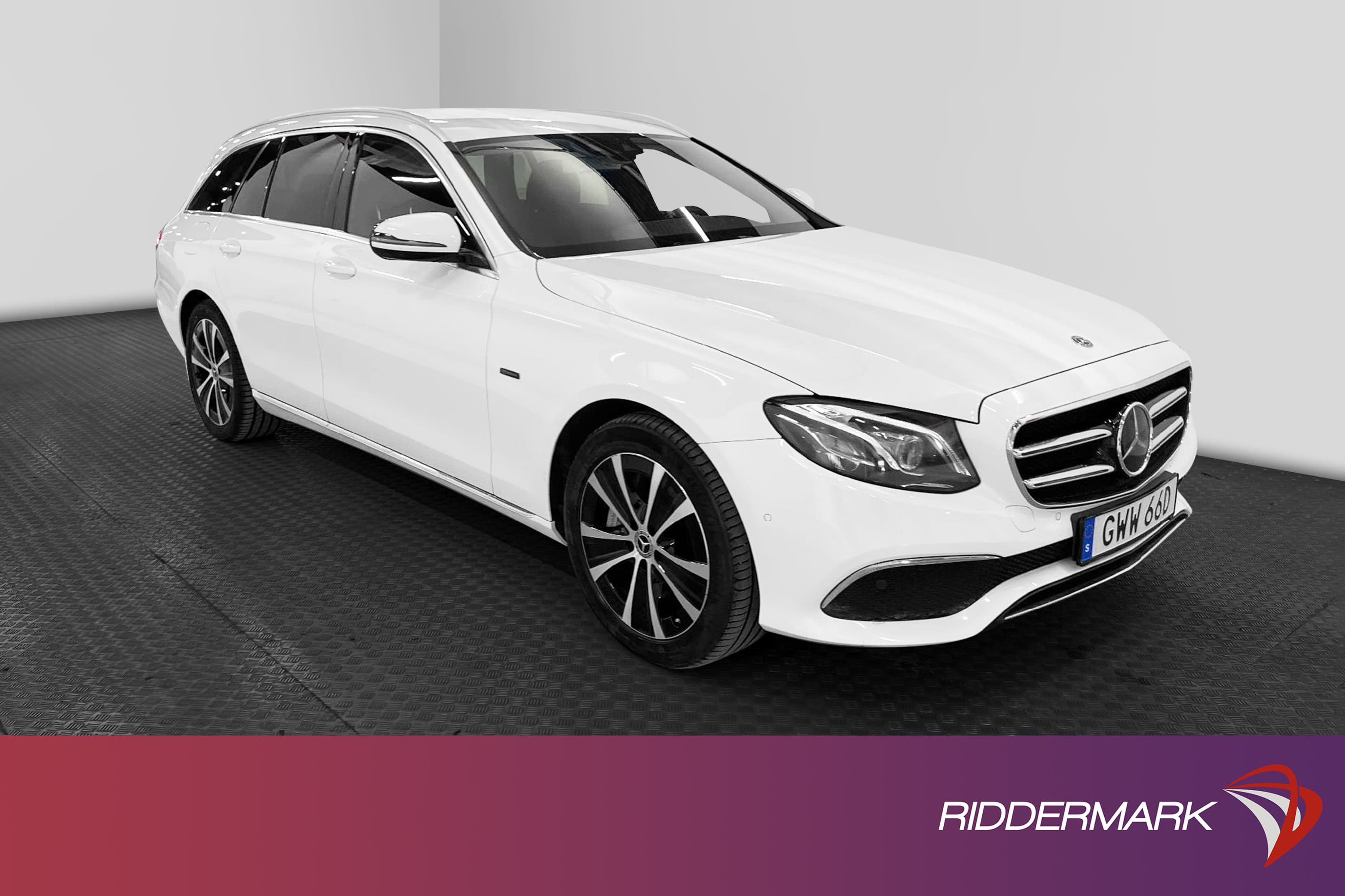 Mercedes-Benz E 300 de PLUG-IN 306hk