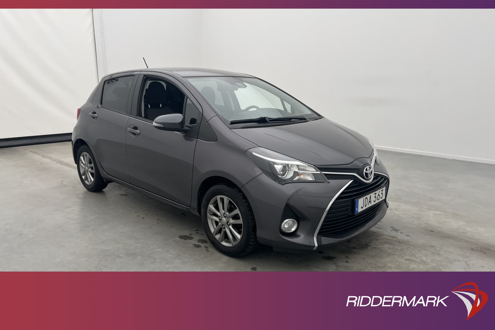 Toyota Yaris 1.33 99hk