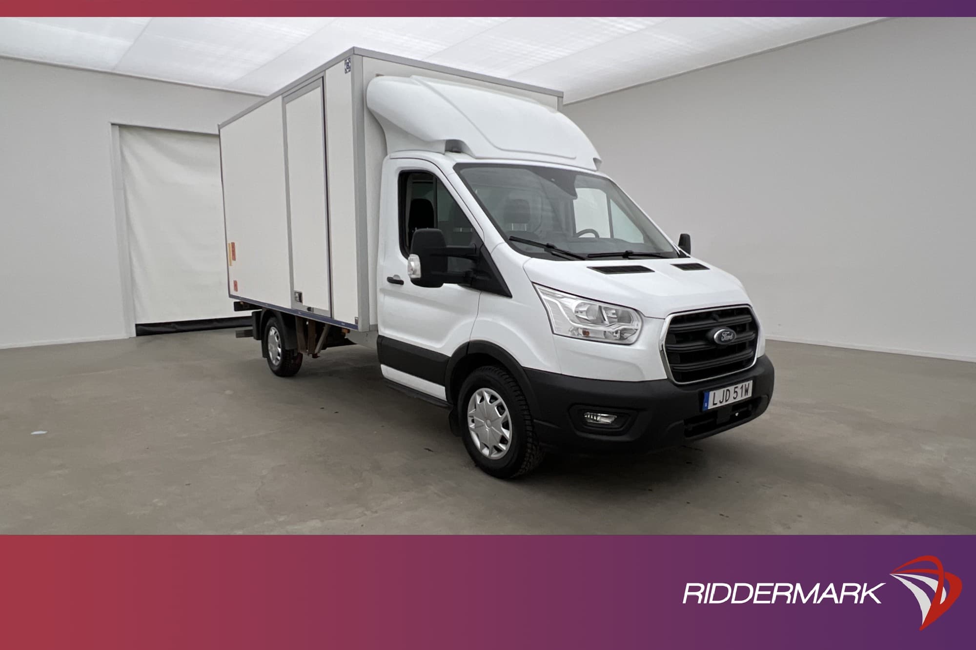 Ford Transit 350 Bakgavellyft Värmare Sidodörr B-Kamera Moms