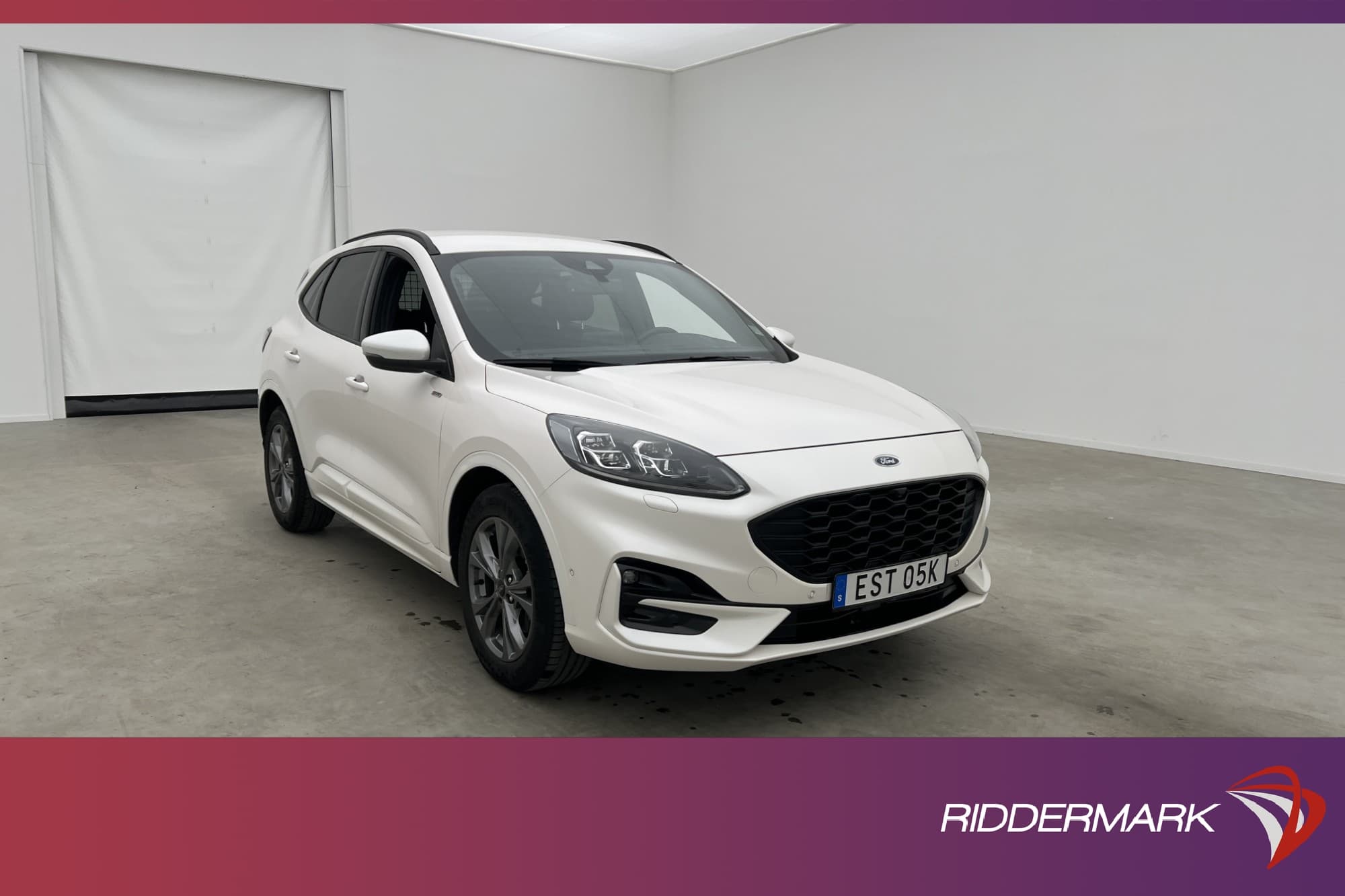 Ford Kuga PHEV 225hk
