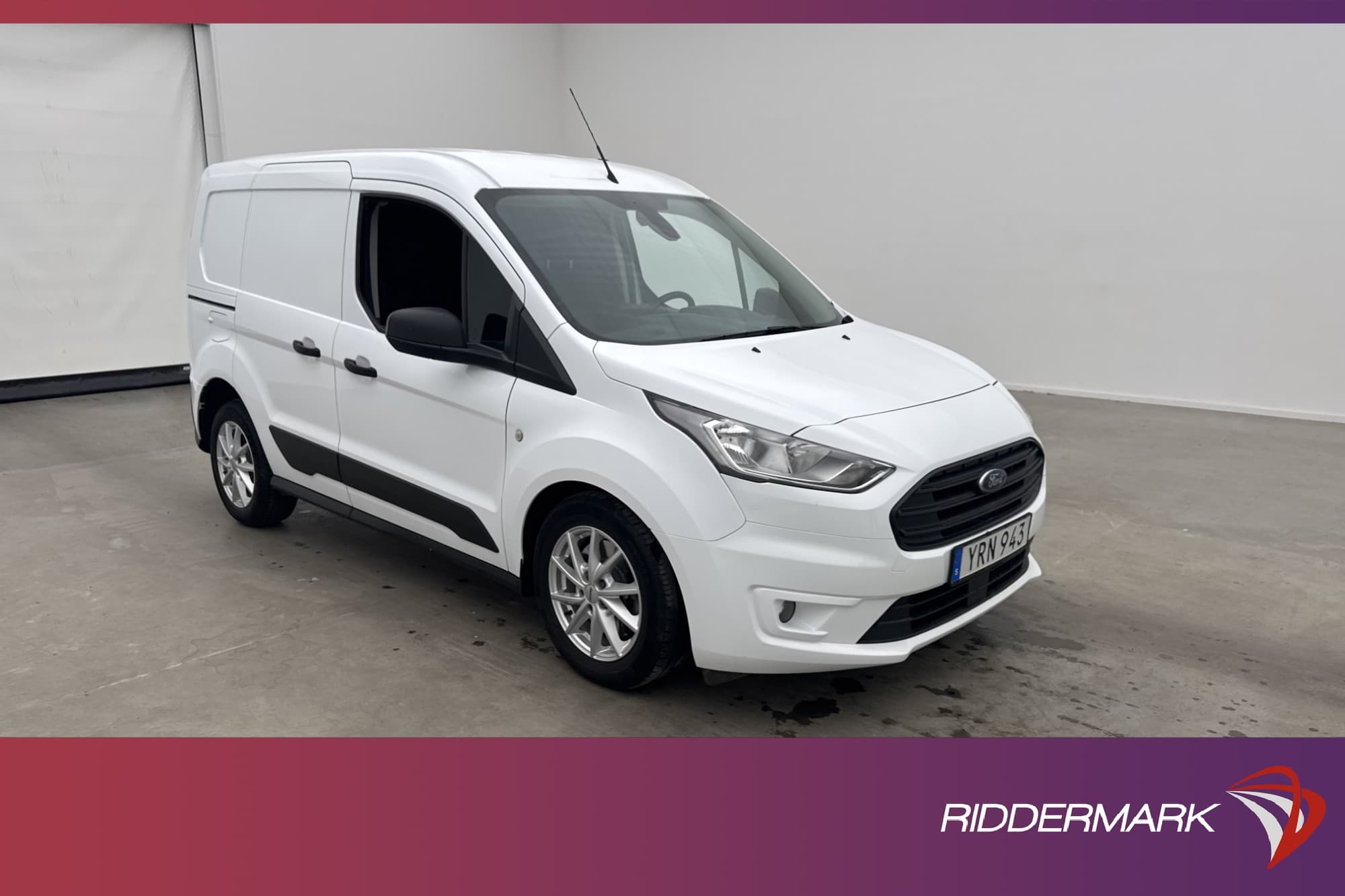 Ford Transit Connect 220