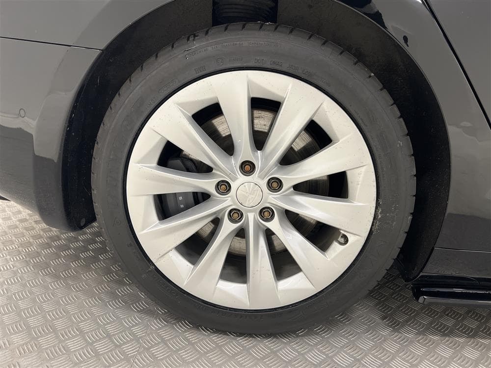 Tesla Model S 75D AWD Luftfjädring Navi B-Kamerainteriör