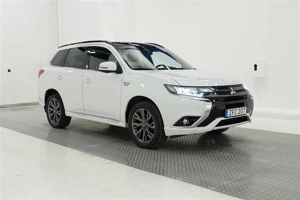 Mitsubishi Outlander PHEV 4WD 203hk