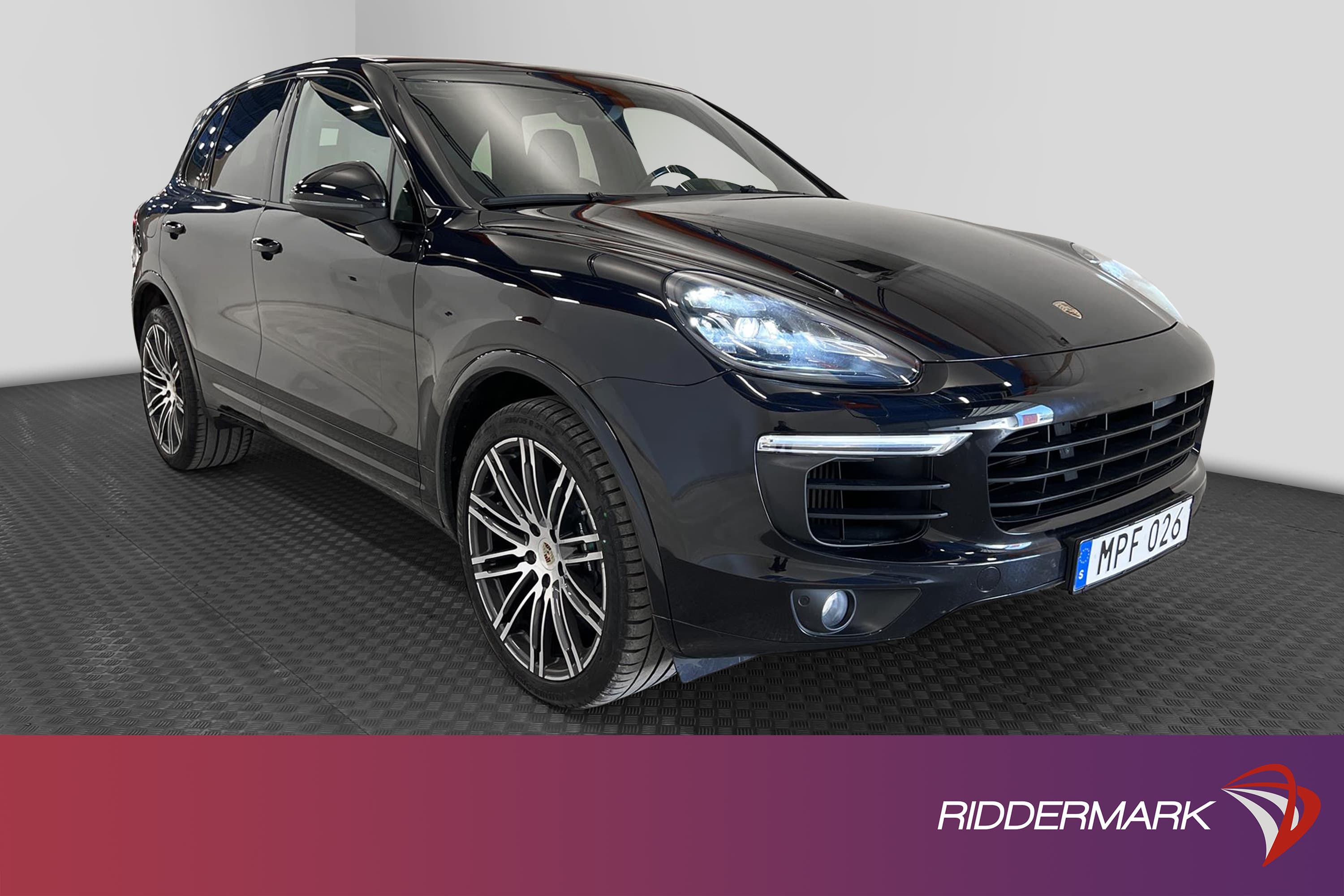 Porsche Cayenne 262hk