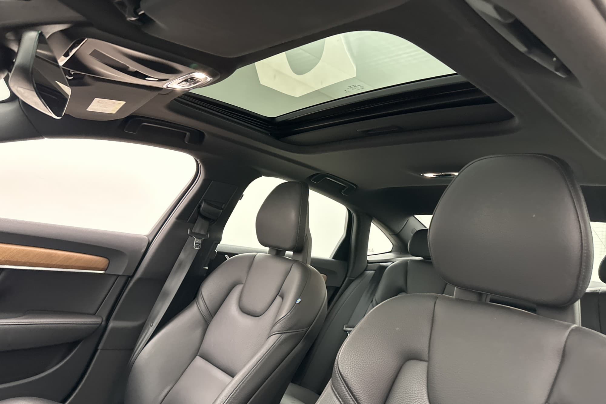 Volvo S90 T5 Inscription VOC Taklucka Kamera Värm Navi Skinn
