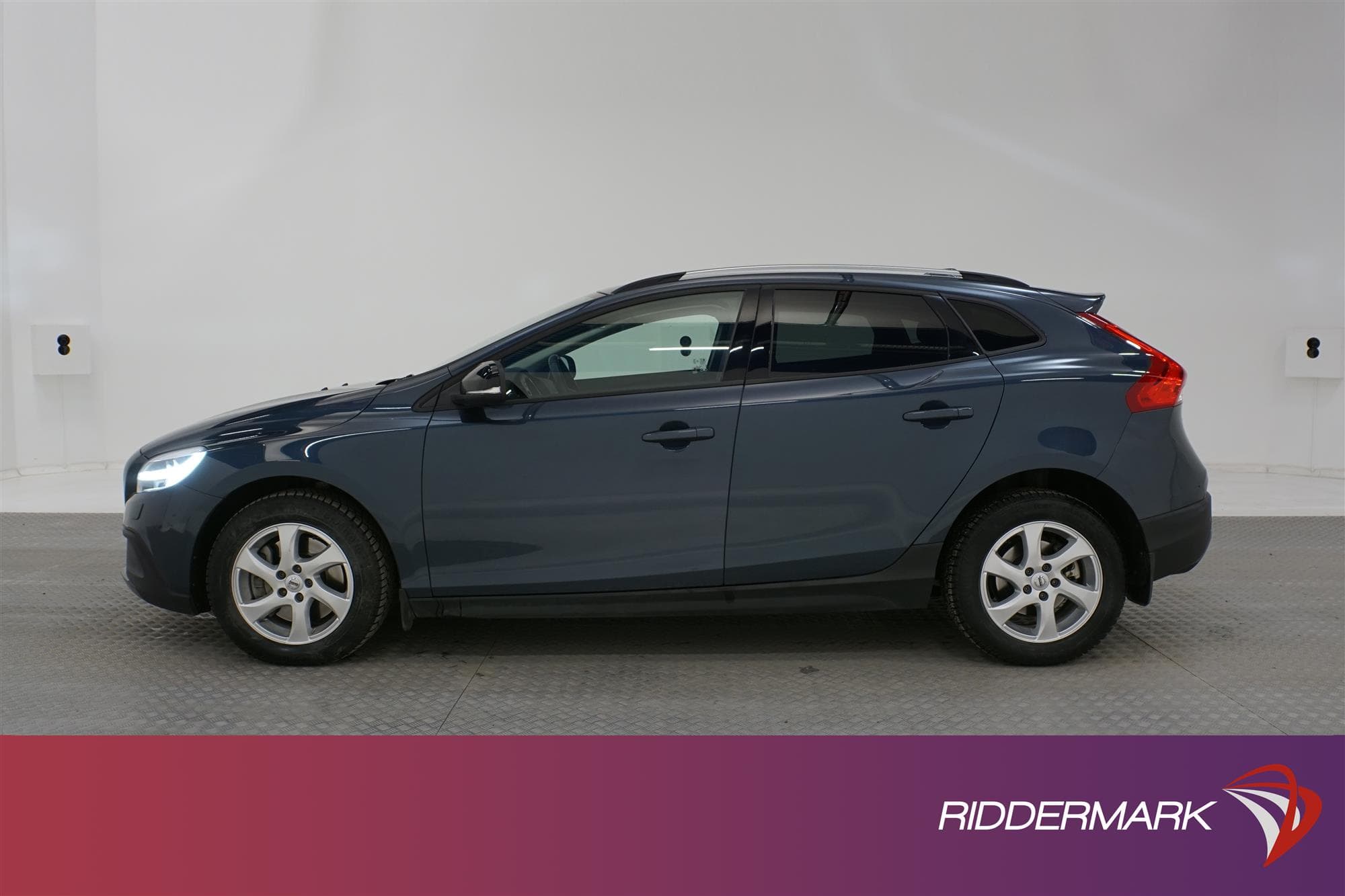 Volvo V40 Cross Country T4 190hk AWD Momentum