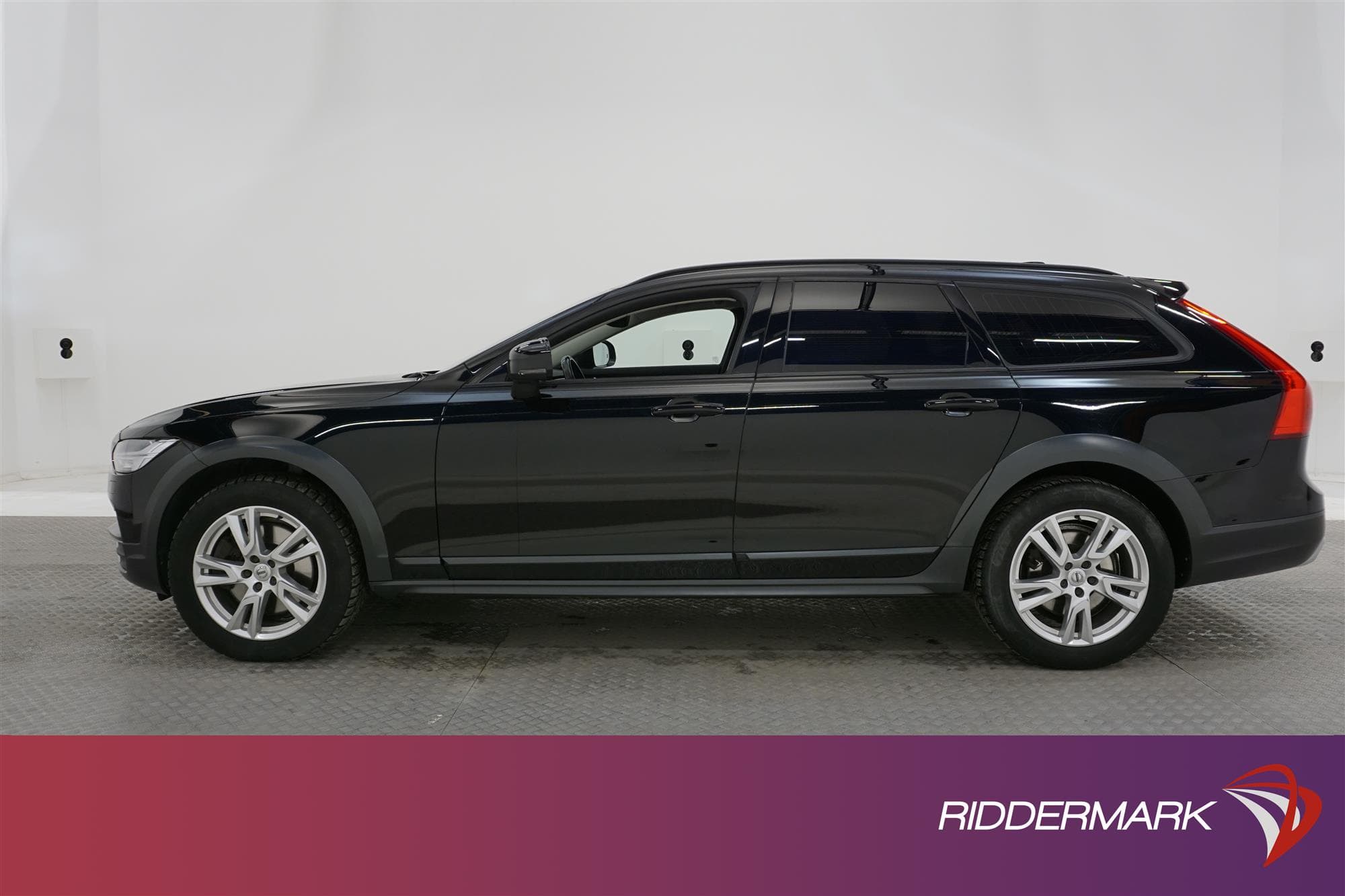Volvo V90 Cross Country D4 AWD 190hk