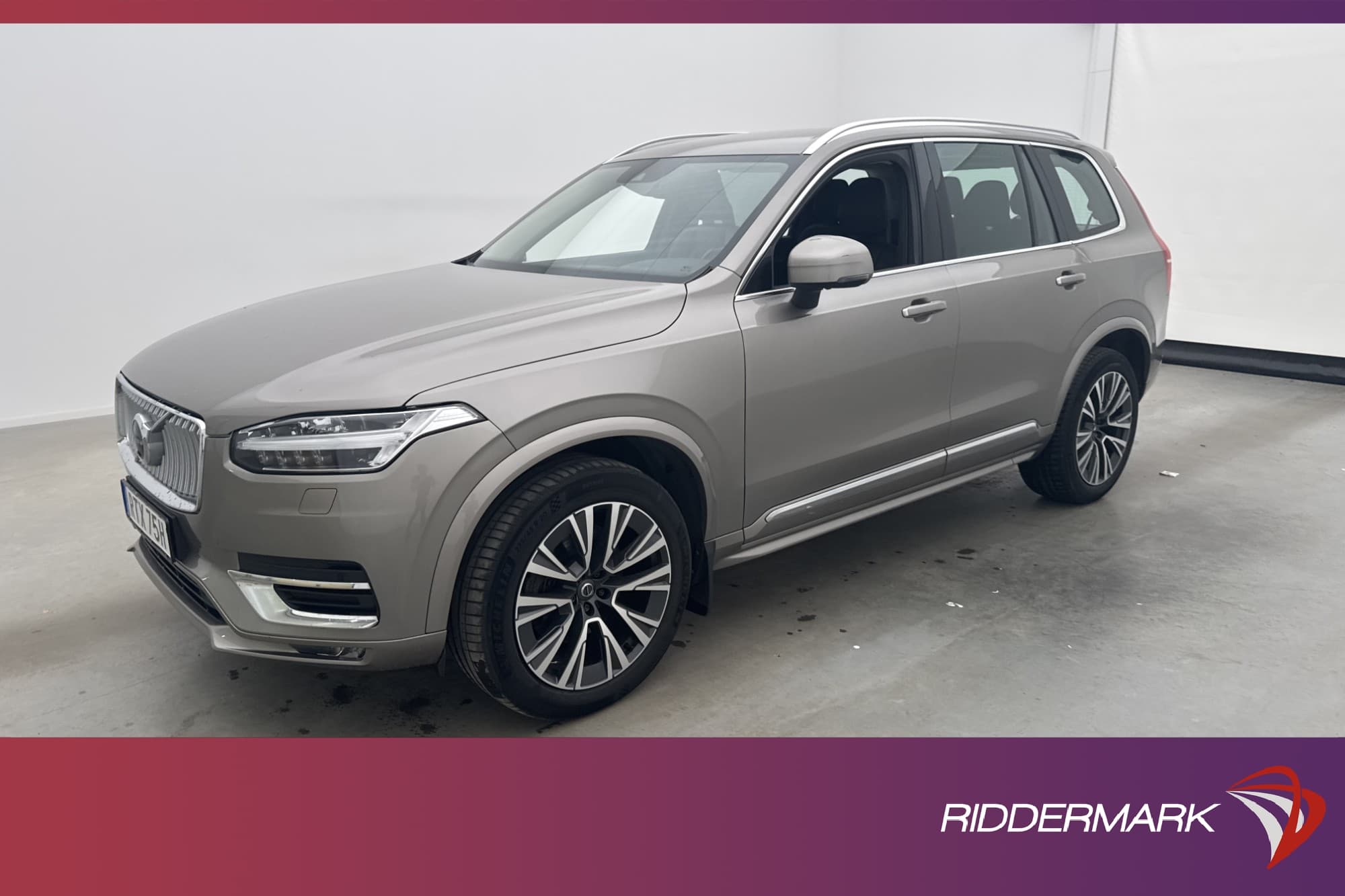 Volvo XC90 B5 AWD