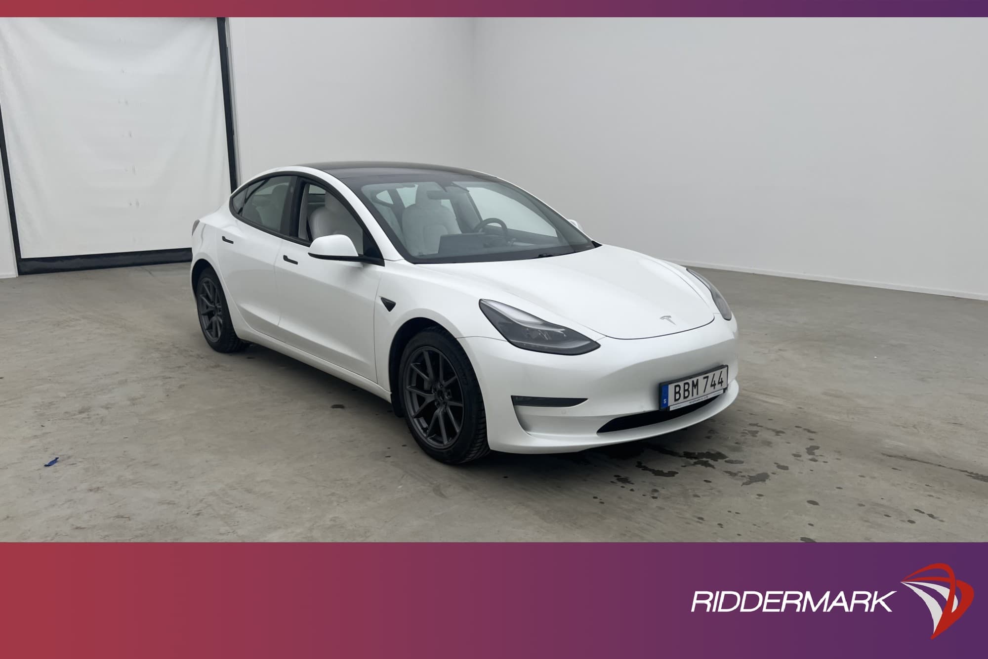Tesla Model 3 Long Range AWD