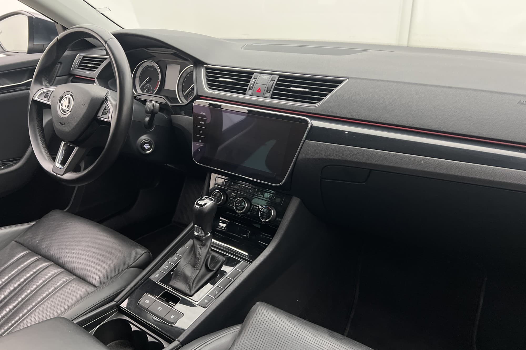 Škoda Superb 2.0 TDI 4X4 190hk L&K Navi Kamera Canton Värm