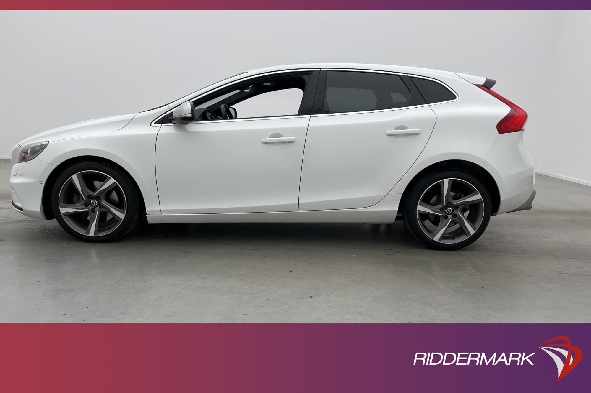 Volvo V40 D4 177hk R-Design