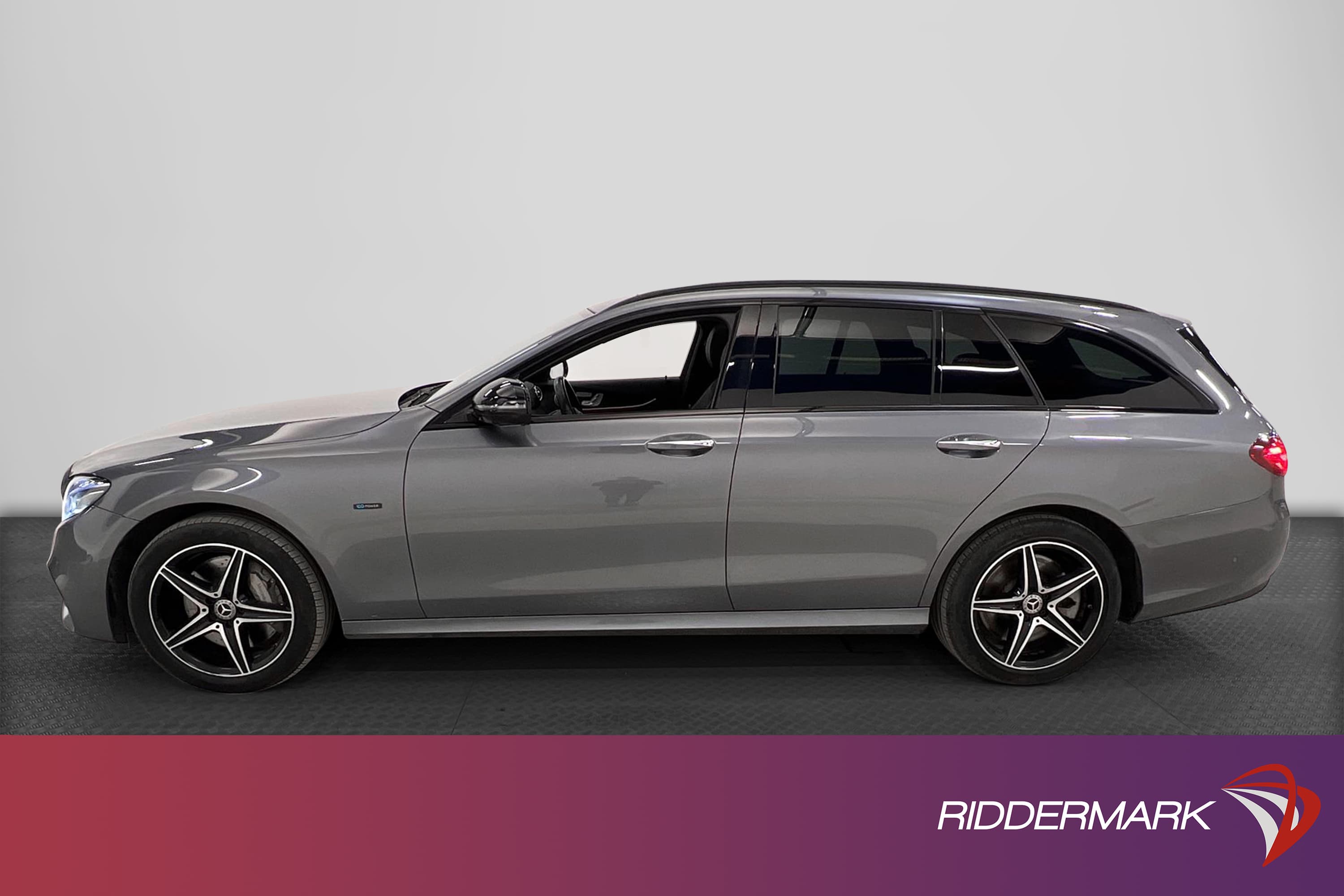 Mercedes-Benz E 300 de 306hk AMG Burmester Pano Moms