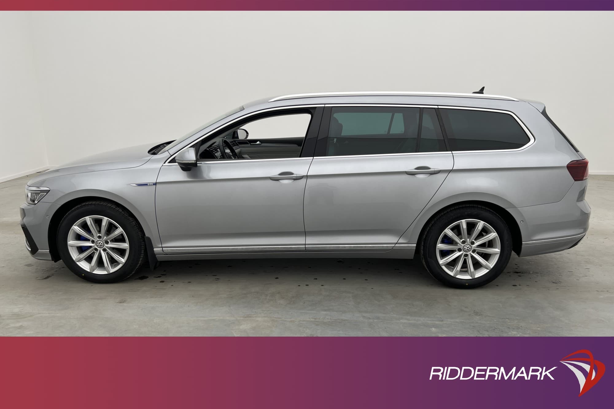 Volkswagen Passat GTE 218hk