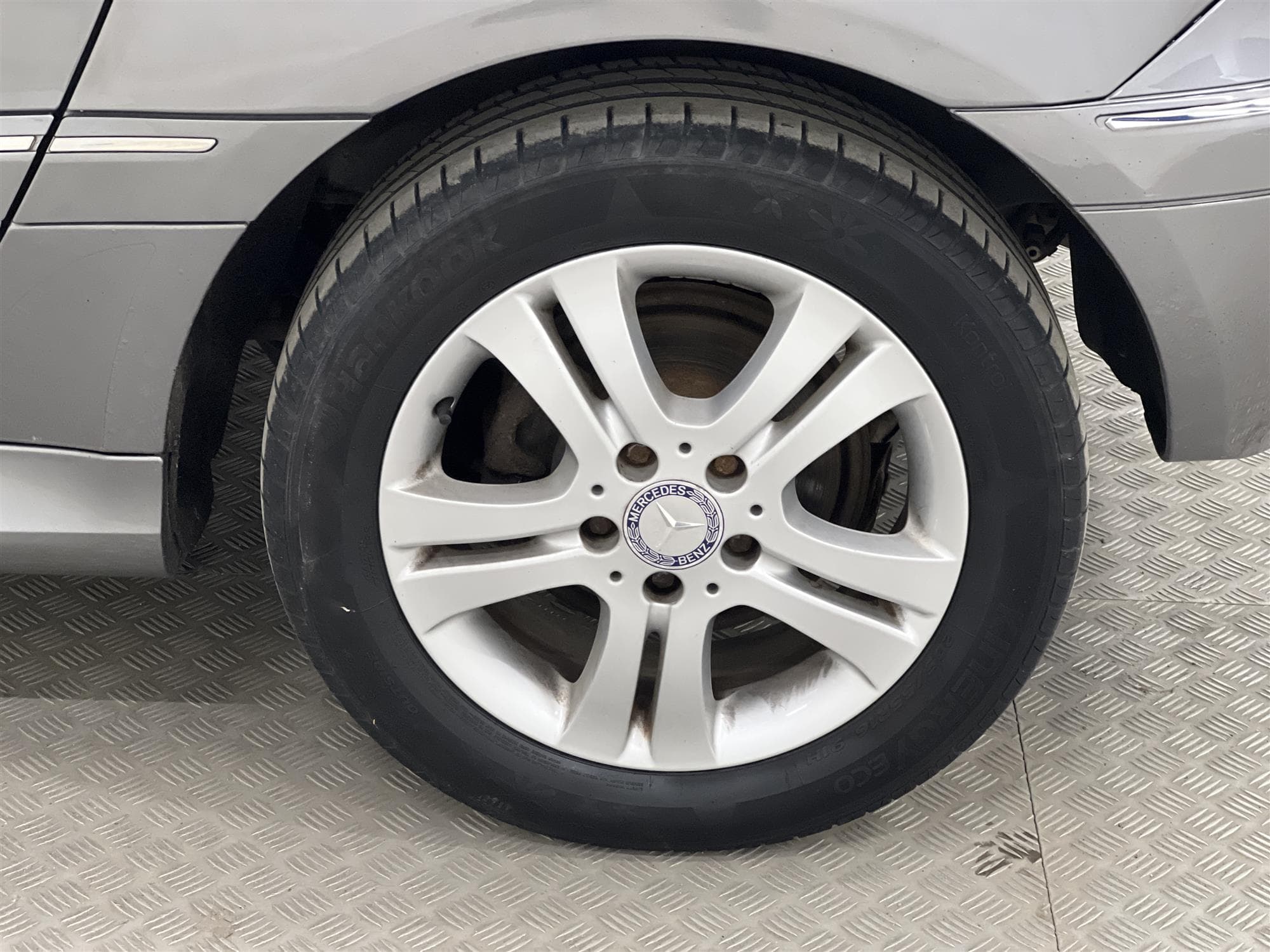 Mercedes-Benz B 180 116hk M&K-Värmare Dragkrok PDC Nyservad