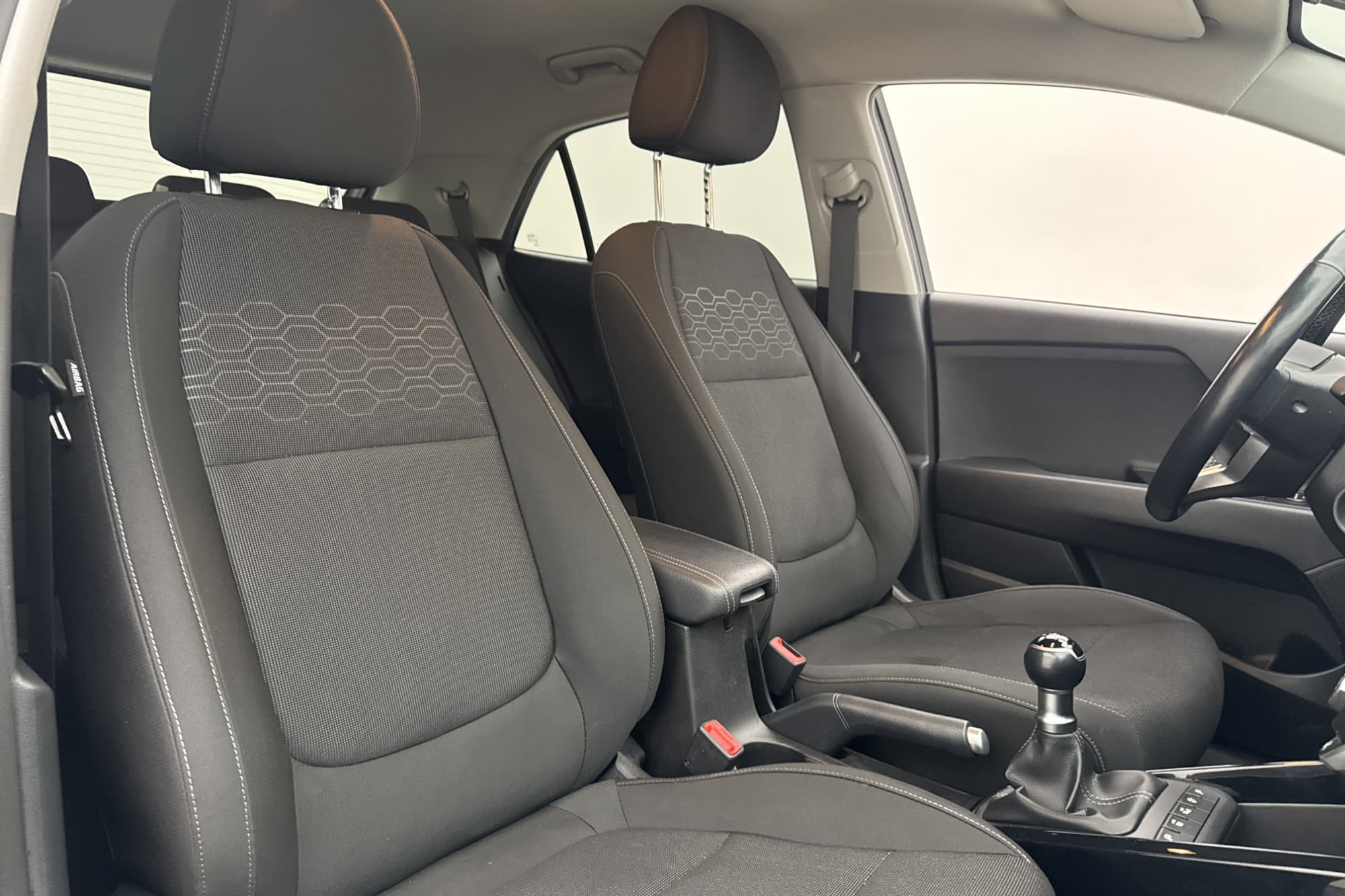 Kia Rio 1.2 84hk GLS Kamera CarPlay Sensorer