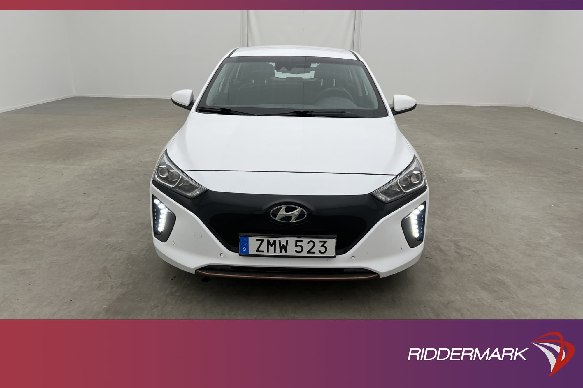 Hyundai Ioniq Electric 28 kWh