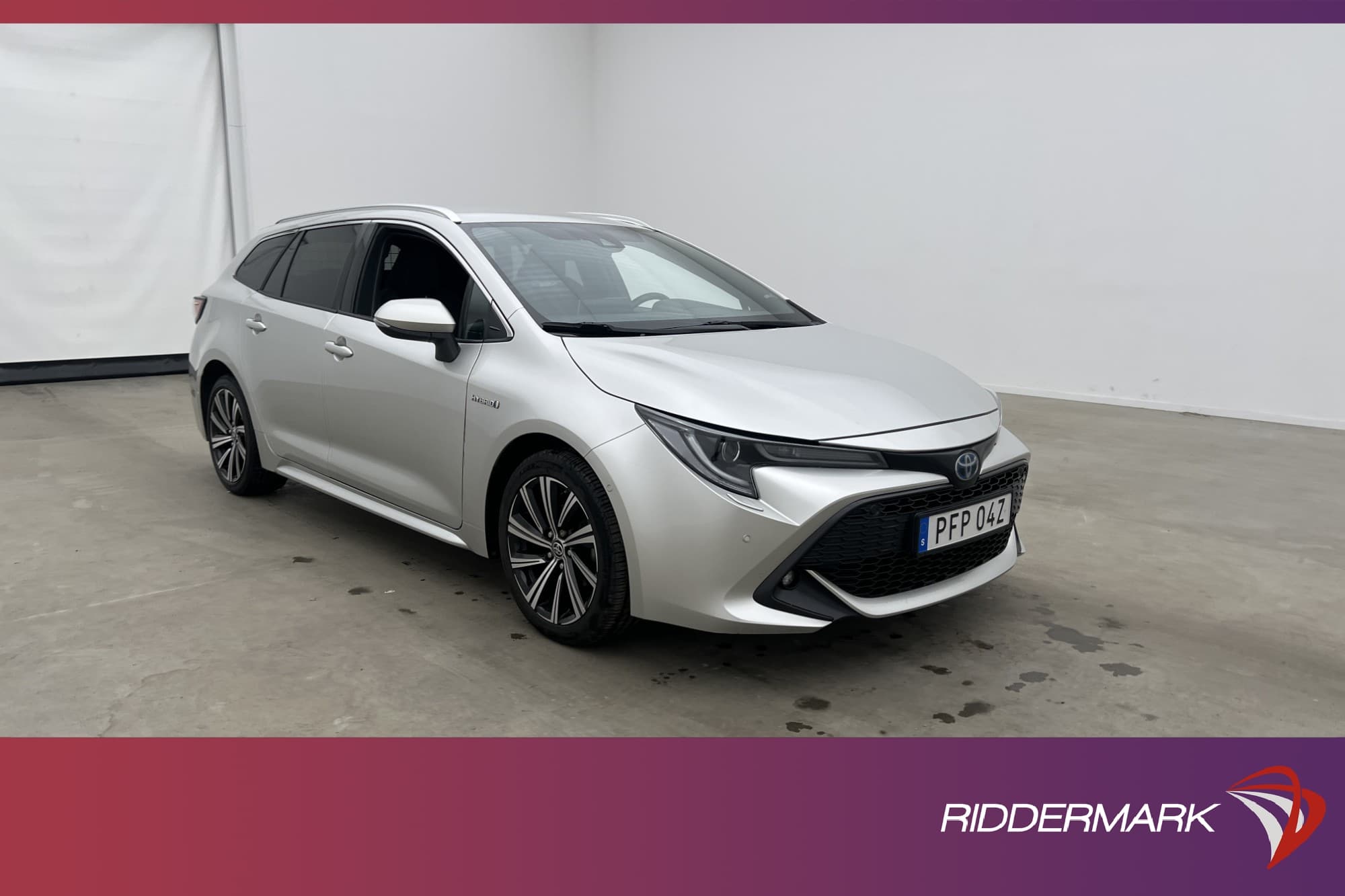 Toyota Corolla Touring Hybrid