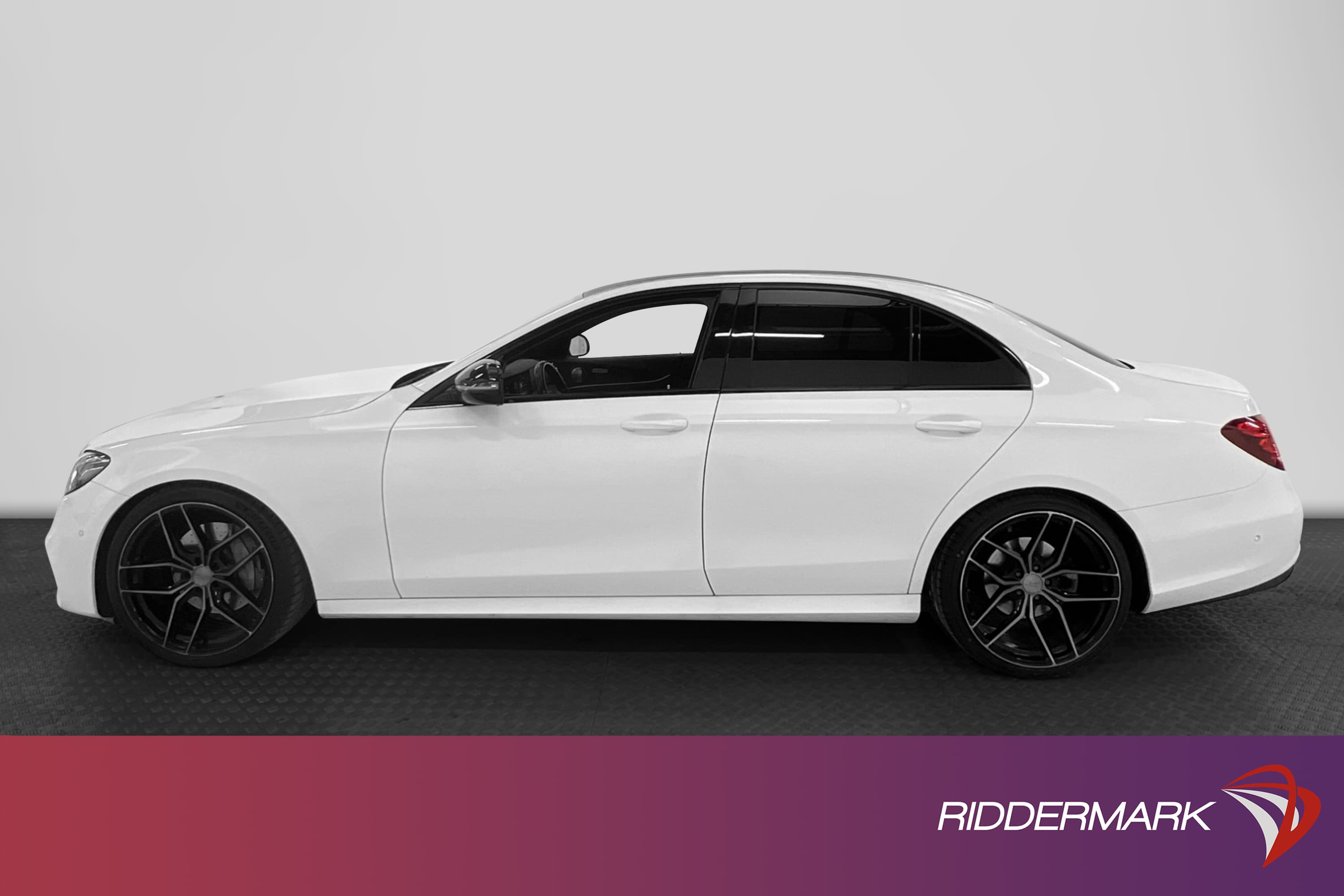 Mercedes-Benz E 220d AMG 194 hk
