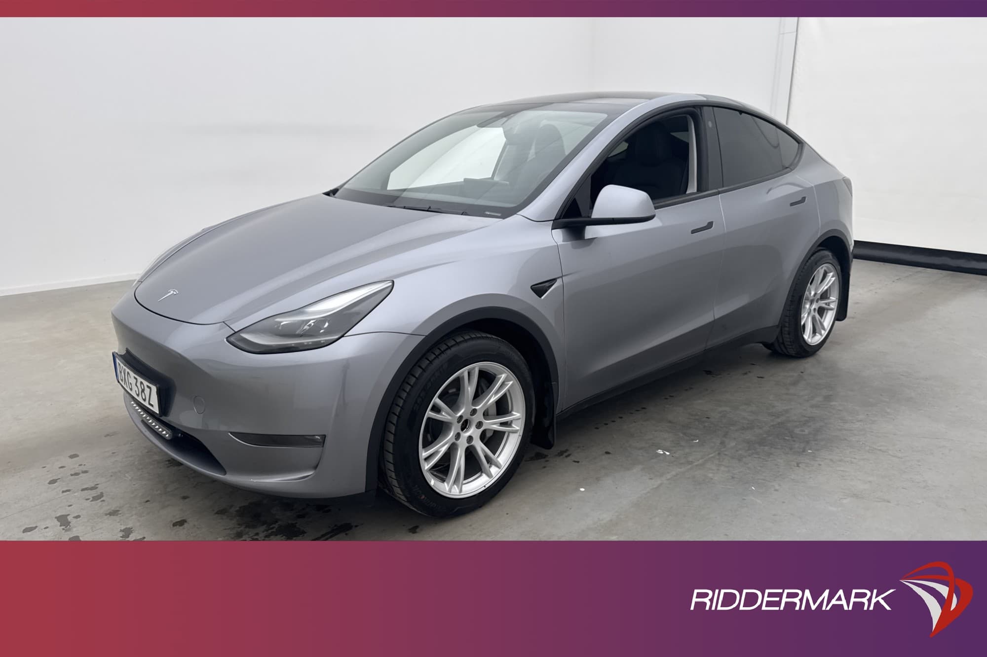 Tesla Model Y Long Range AWD