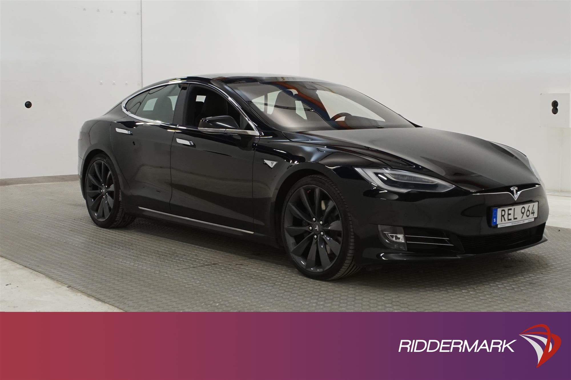 Tesla Model S 75D AWD