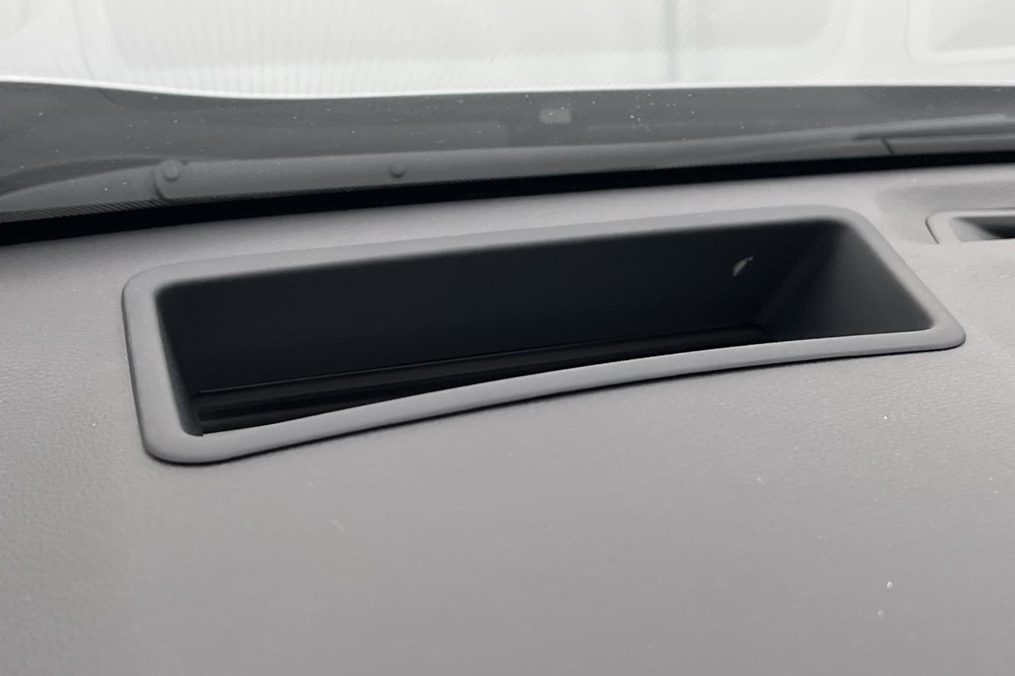 Toyota RAV4 Plug-in AWD 306hk Premium Skinn JBL Head Up MOMS