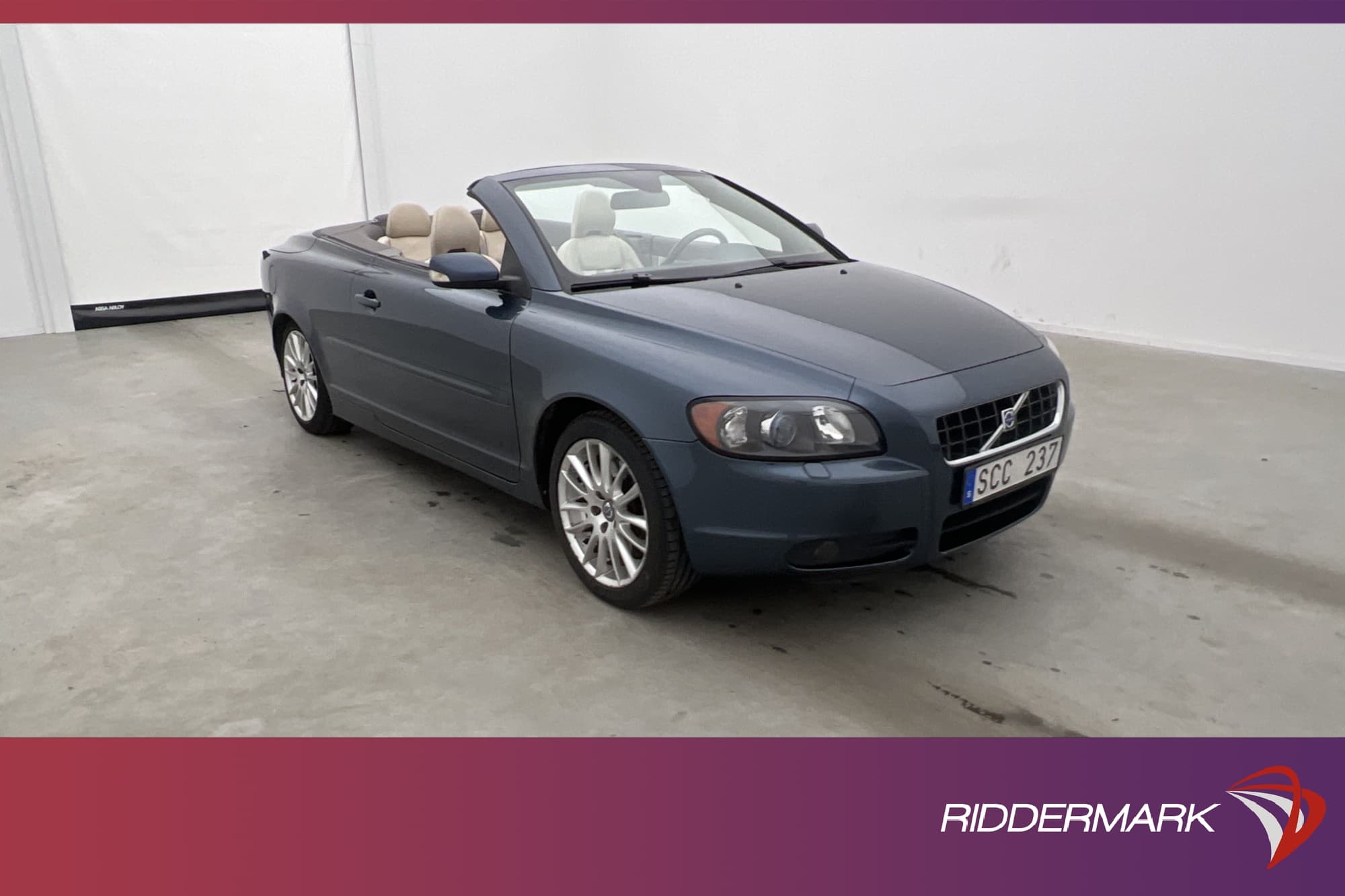 Volvo C70 T5 220hk