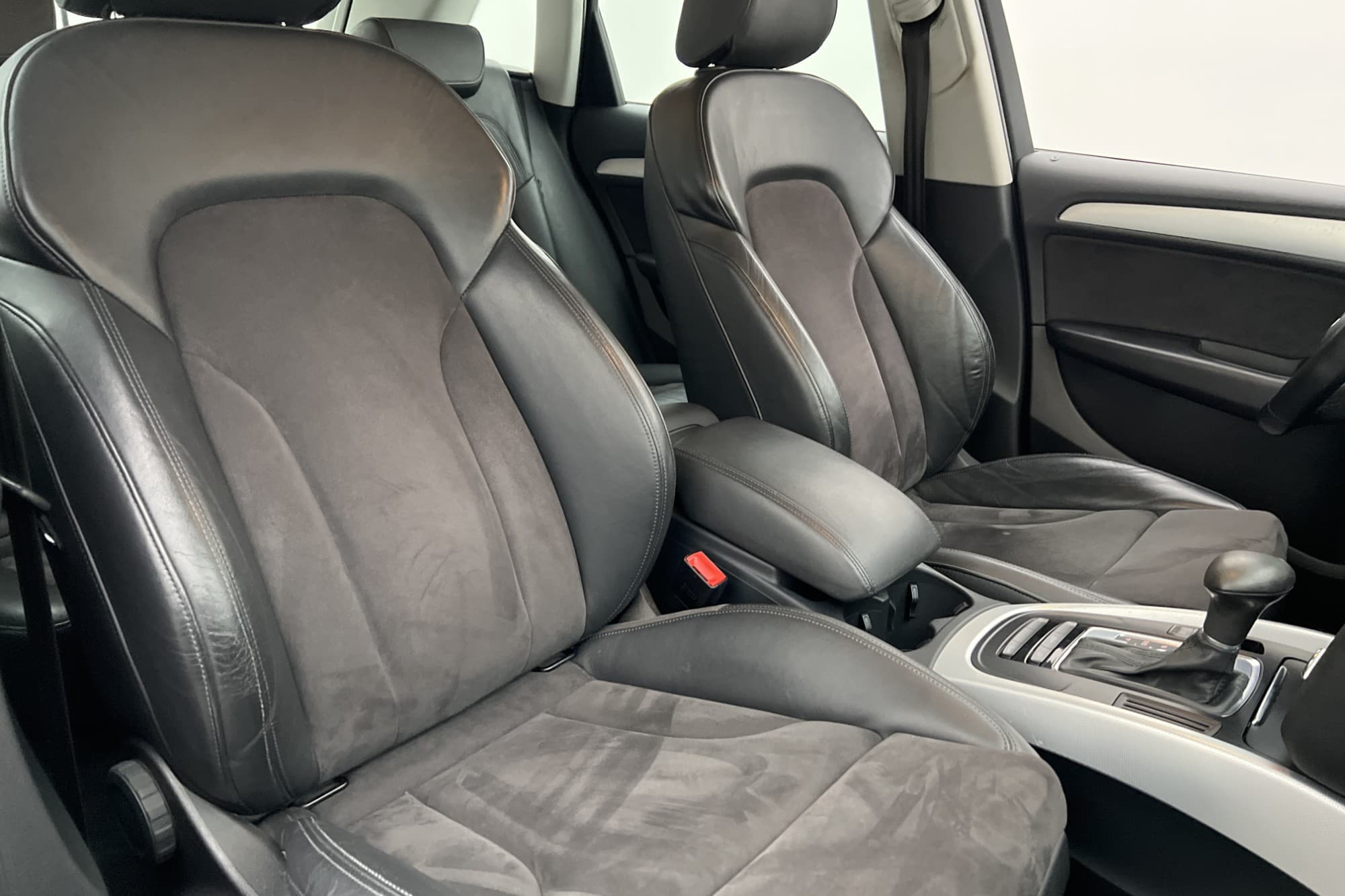 Audi Q5 TDI Quattro 177hk Halvskinn Farthållare Bluetooth