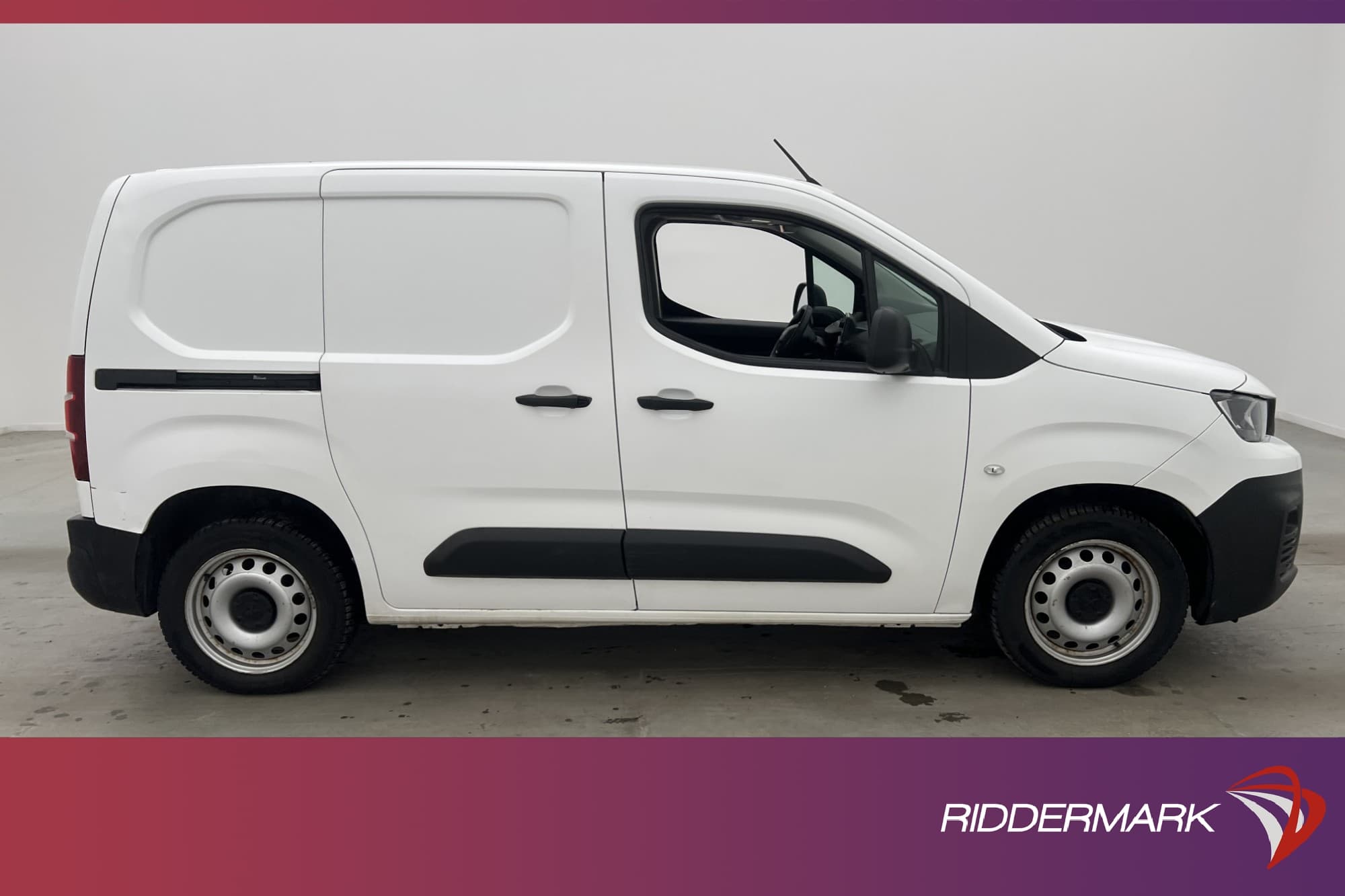 Peugeot Partner 1.5HDi Värmare Dragkrok PDC Farthållare
